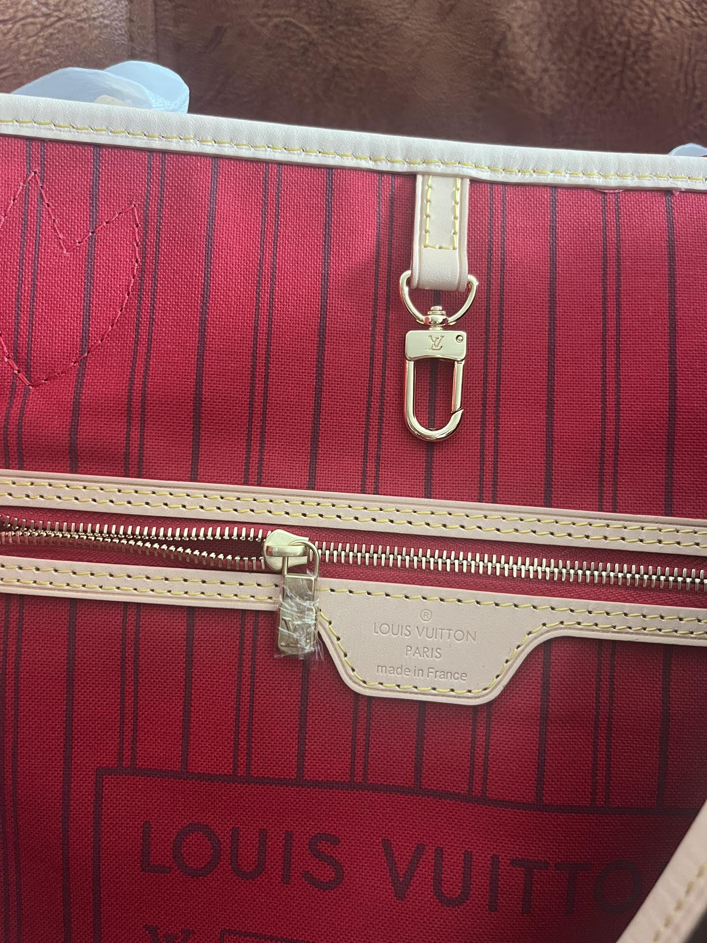 Louis Vuitton Neverfull MM Monogram Canvas Tote Bag with Pivoine Interior