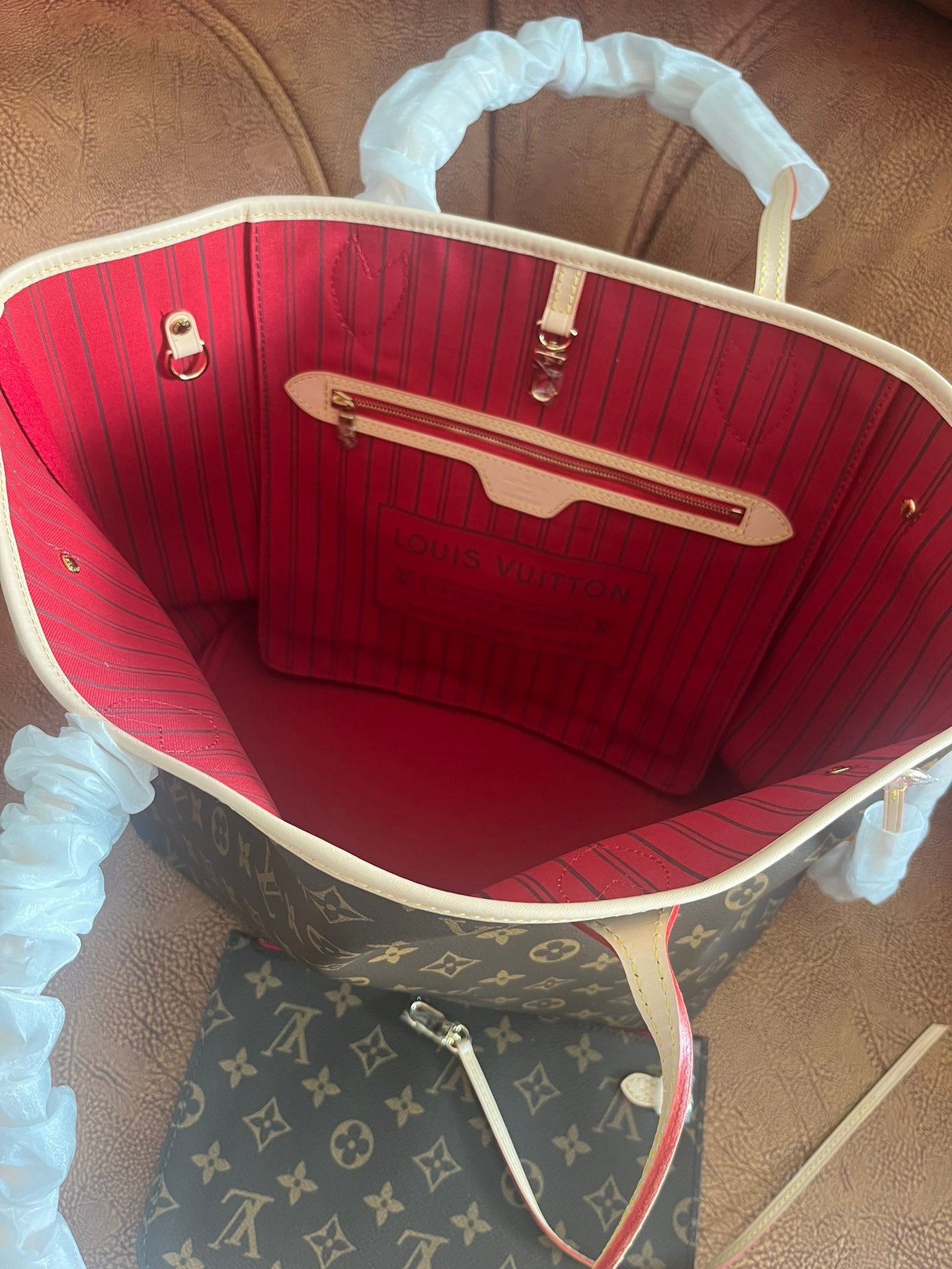Louis Vuitton Neverfull MM Monogram Canvas Tote Bag with Pivoine Interior
