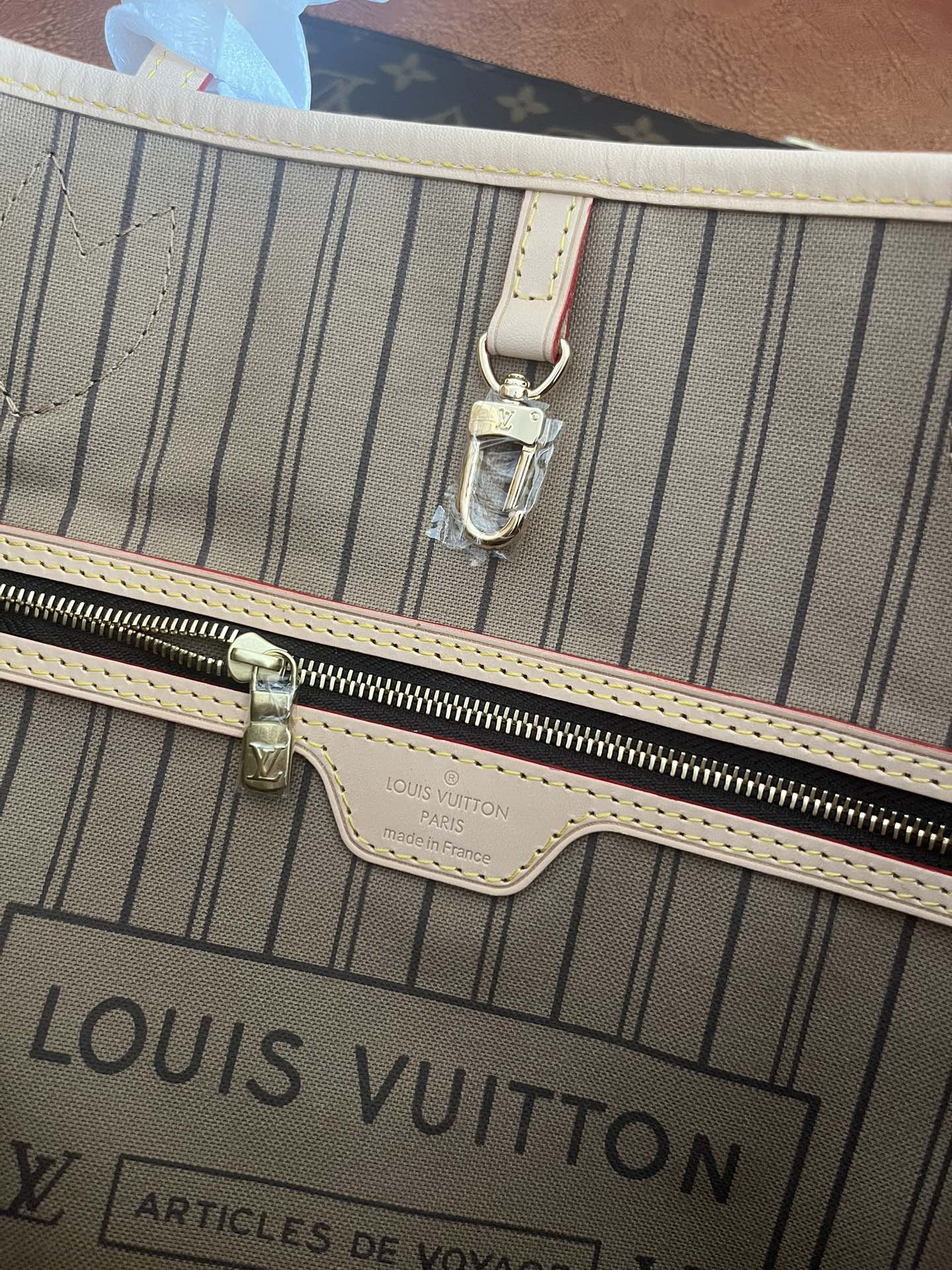 Louis Vuitton Brown Monogram Canvas Shoulder Tote Bag with Removable Pouch