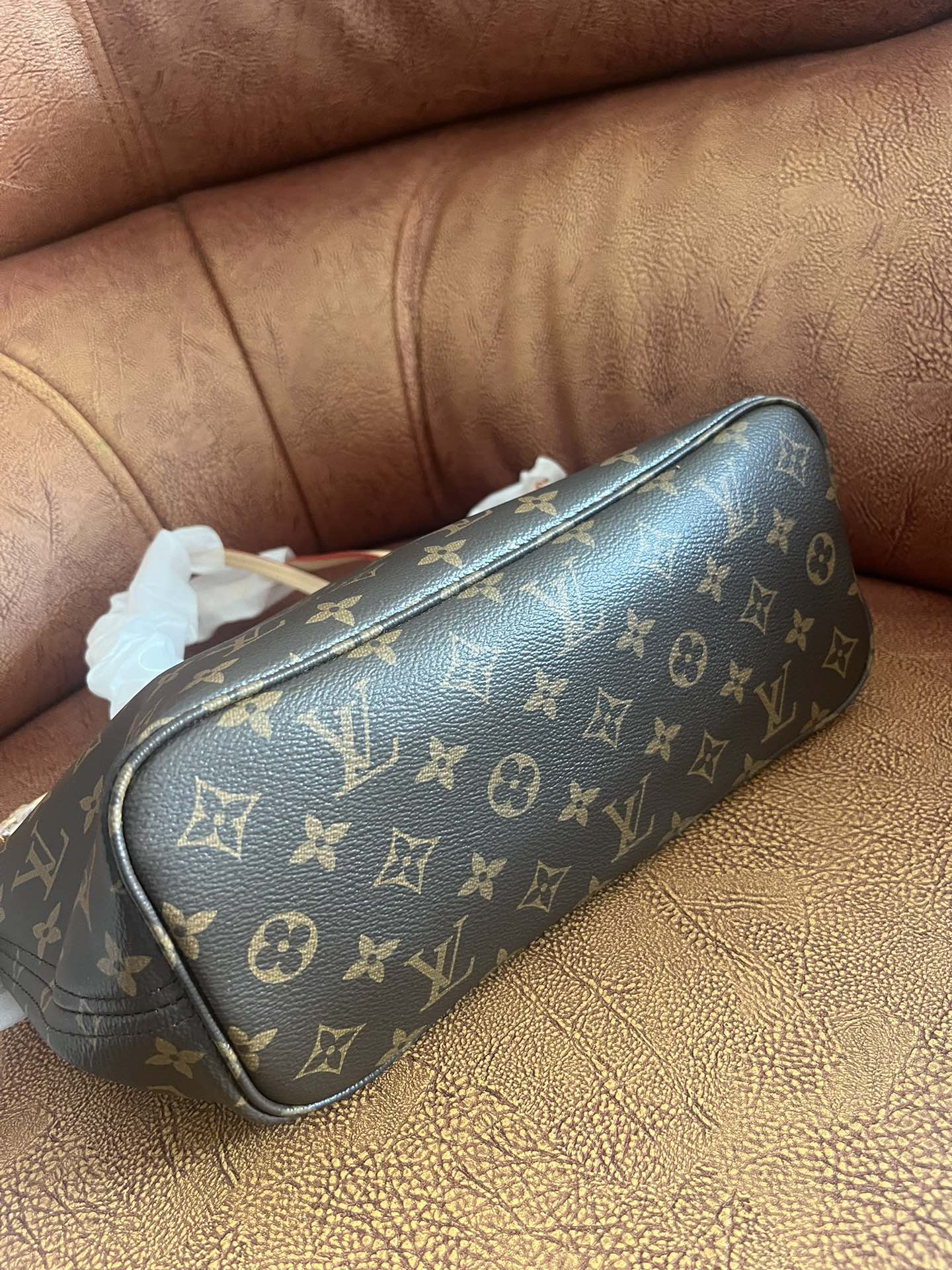 Louis Vuitton Women's Classic Brown Monogram Canvas Shoulder Tote Bag with Pouch