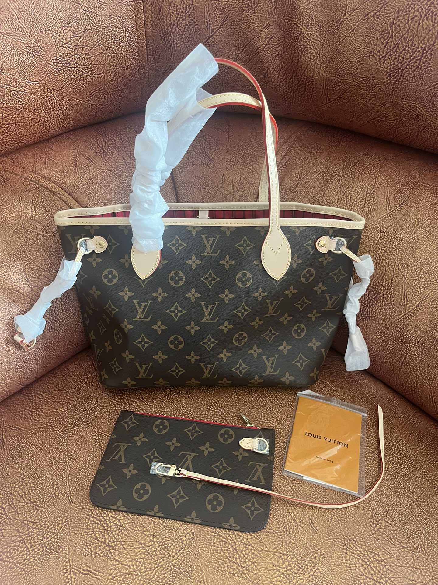 Louis Vuitton Neverfull MM Monogram Canvas Tote Bag with Pouch - Brown