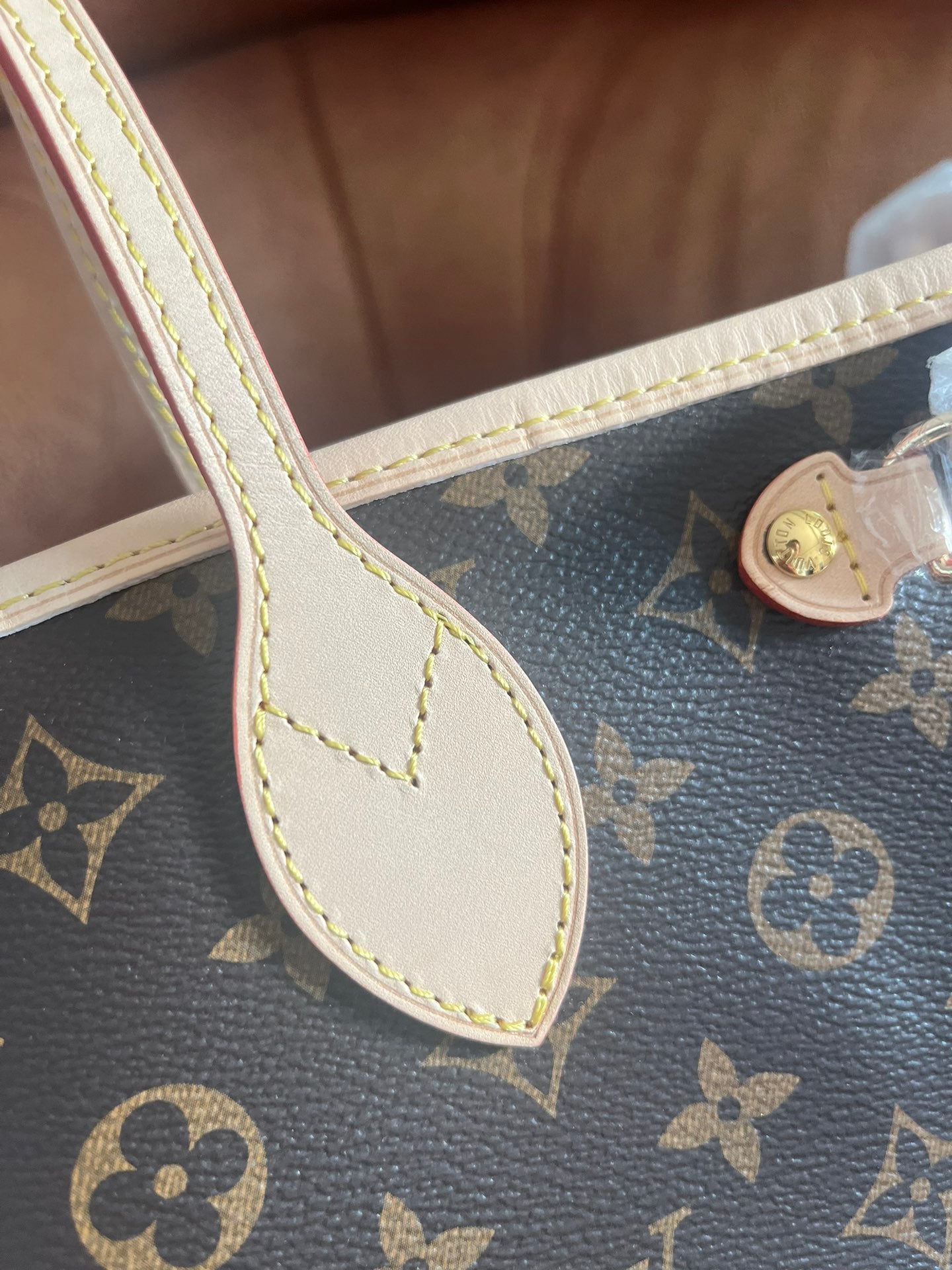 Louis Vuitton Neverfull MM Monogram Canvas Tote Bag with Pouch - Brown