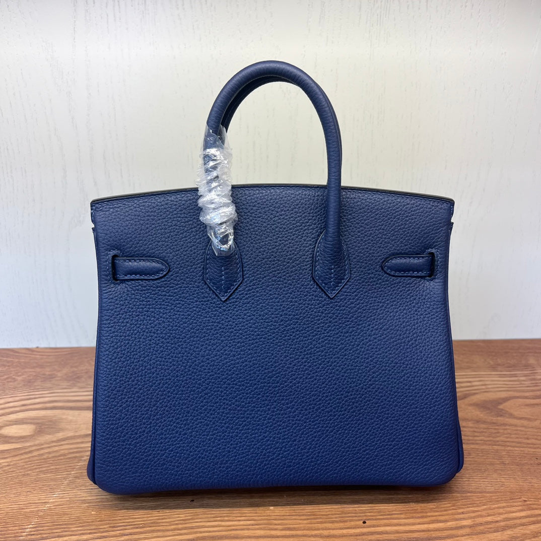 Classic Navy Blue Grained Leather Handbag with Gold-Tone Hardware - Structured Top Handle Tote