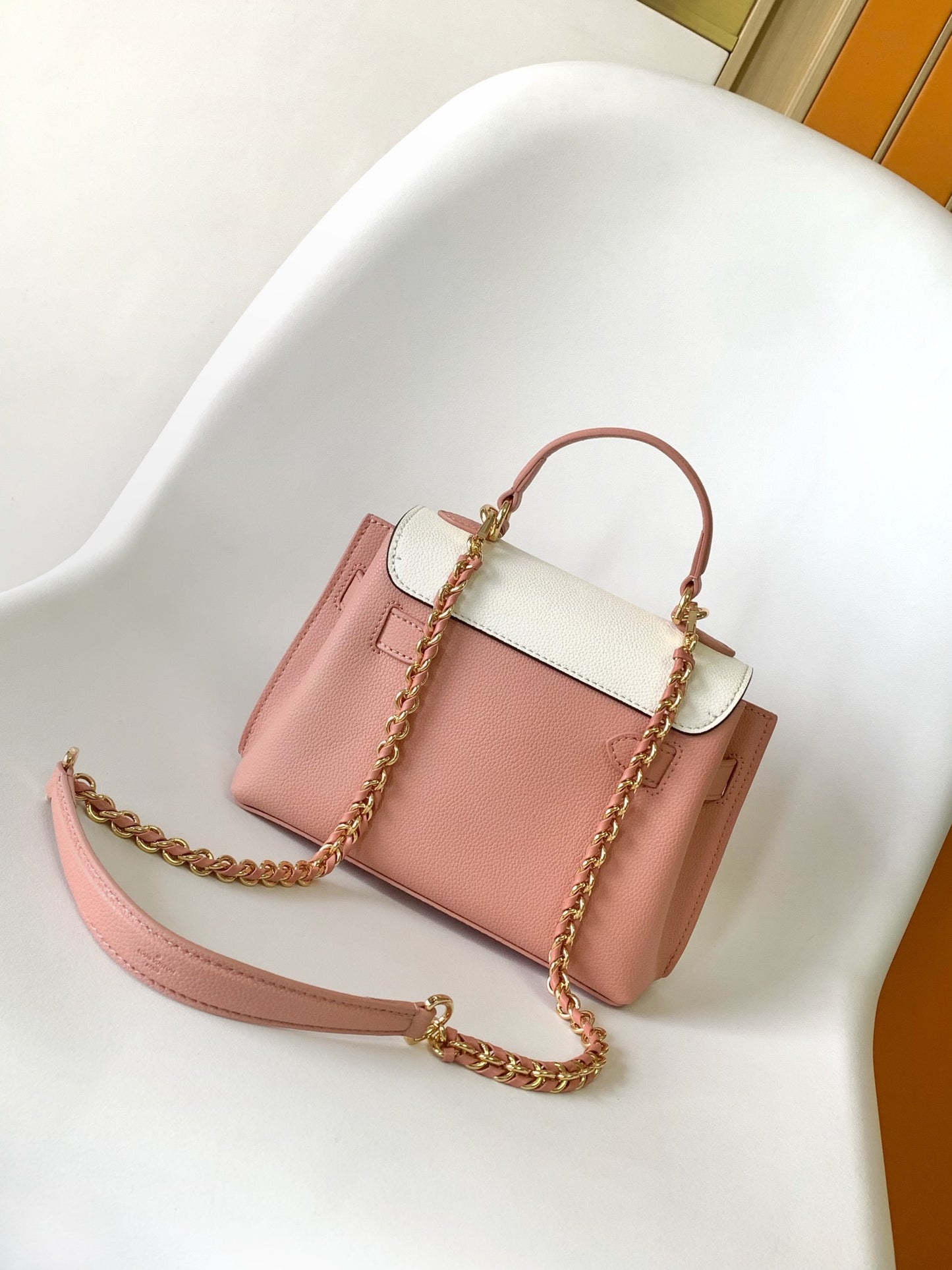 Louis Vuitton Capucines BB Bicolor Taurillon Leather Handbag - Pink and Cream