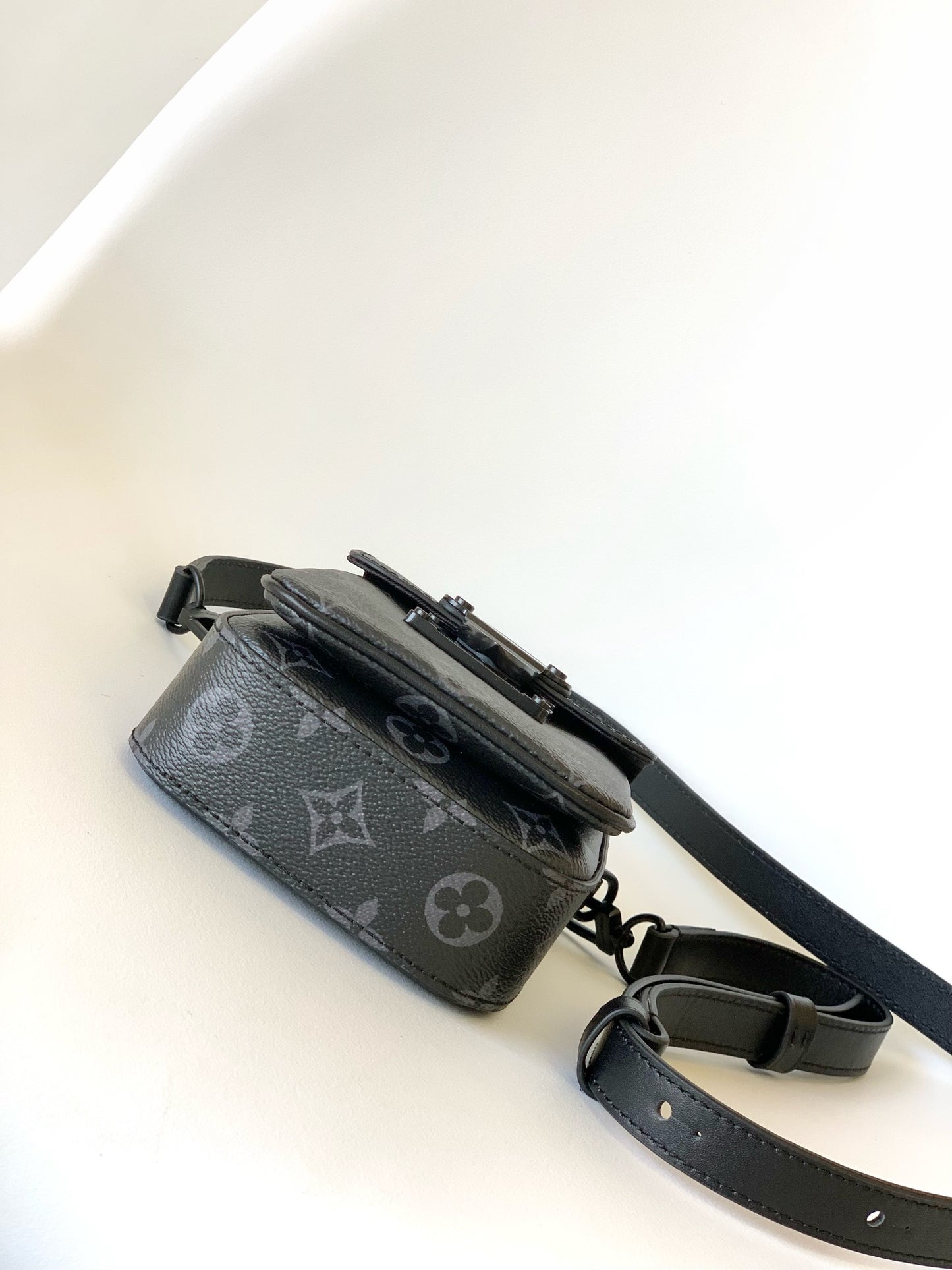 Louis Vuitton S-Lock Vertical Wearable Wallet Monogram Eclipse Canvas