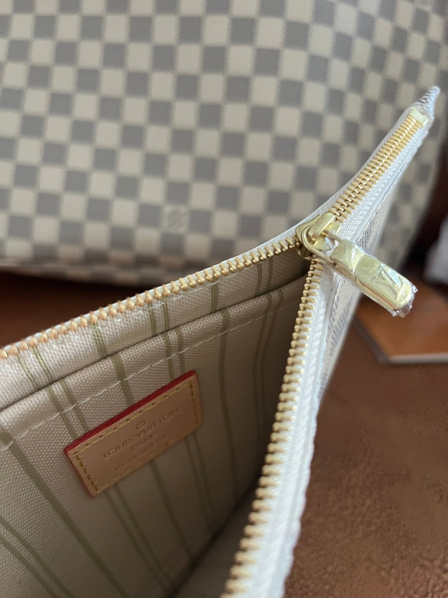 Louis Vuitton Neverfull MM Damier Azur Canvas Tote Bag