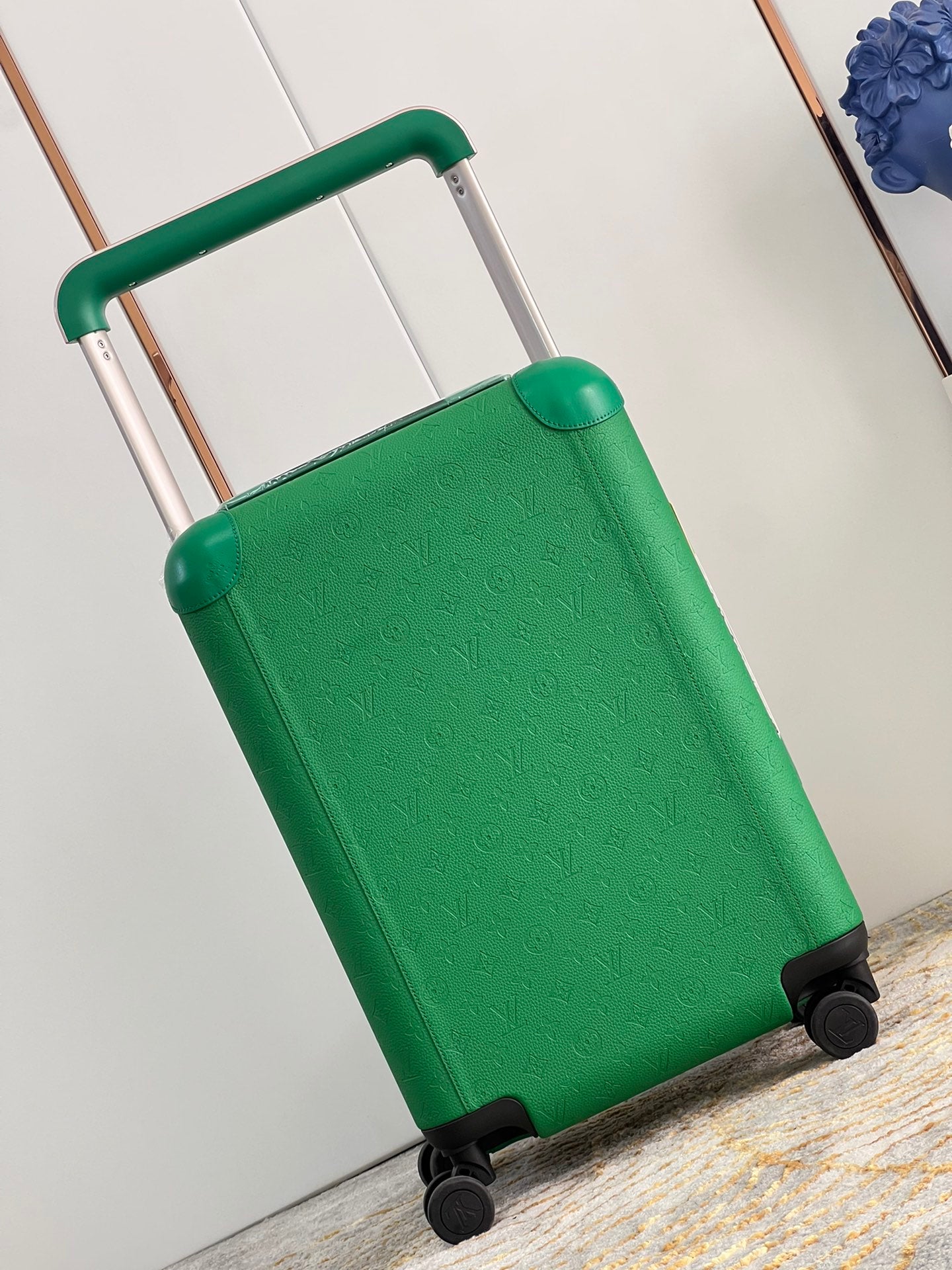 Green Textured Hardshell Carry-On Luggage with Spinner Wheels