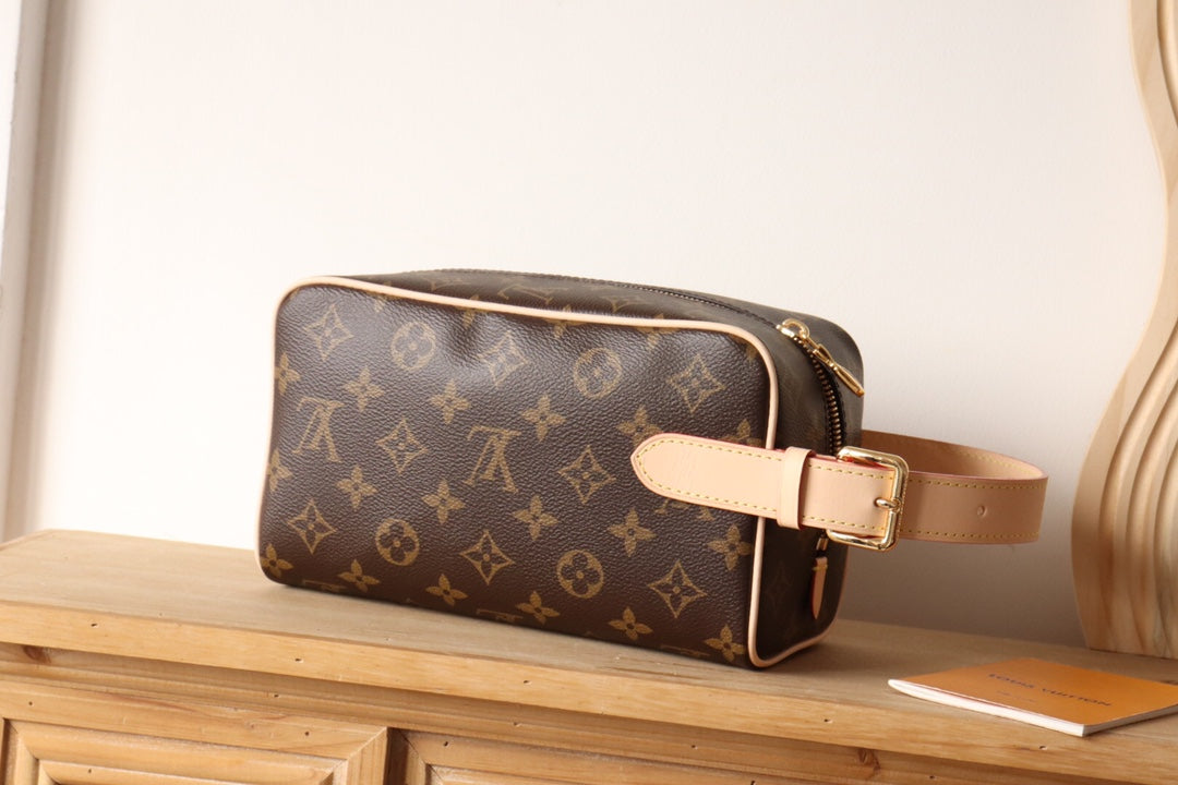Louis Vuitton Monogram Toiletry Bag - Double Zip Travel Pouch