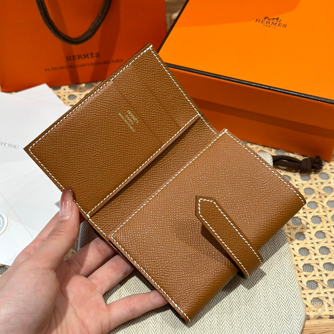 Hermès Béarn Compact Wallet - Gold Epsom Leather with Gold Hardware
