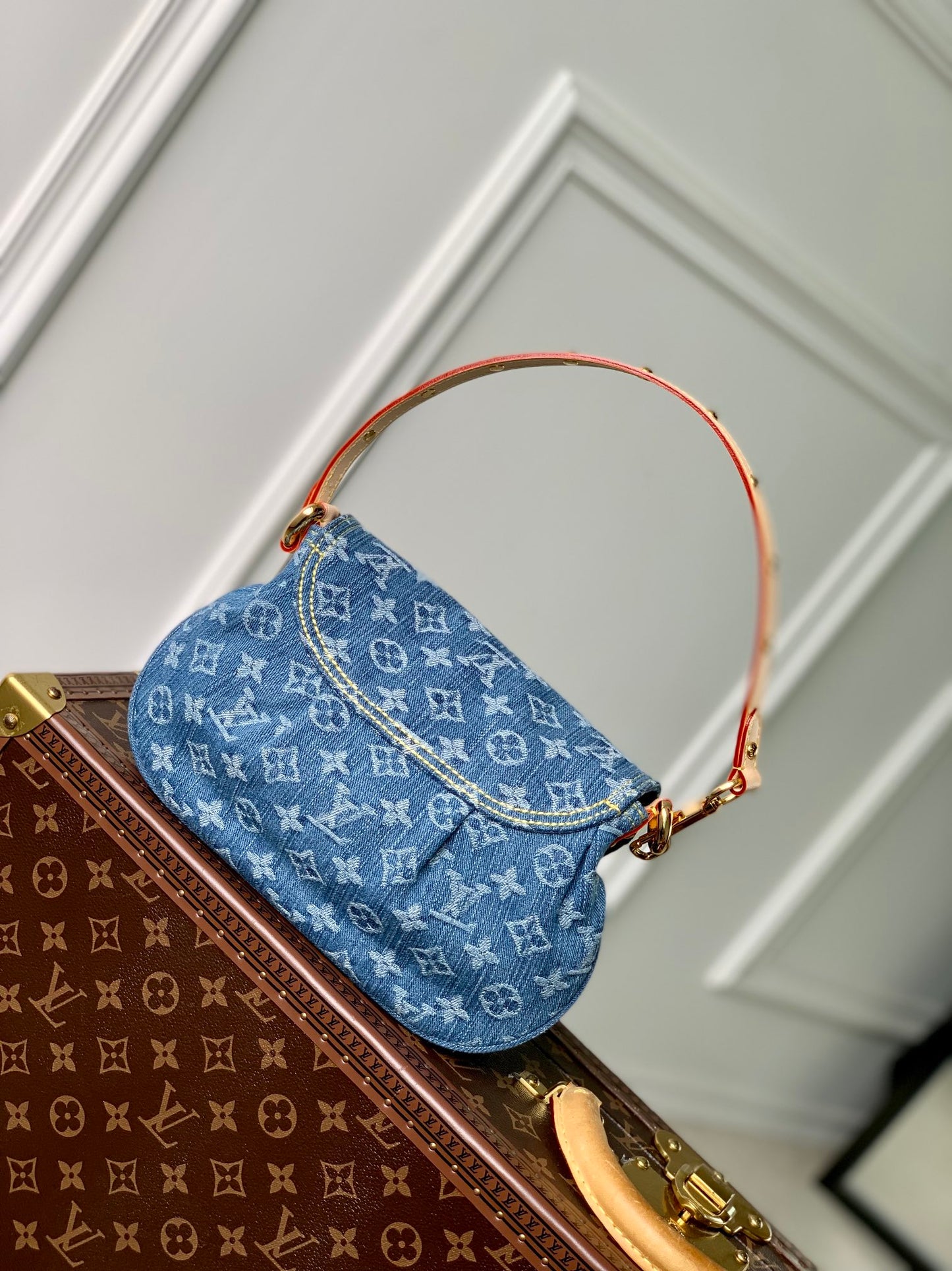 Louis Vuitton Pre-Owned Monogram Denim Pleaty Bag Blue Handbag