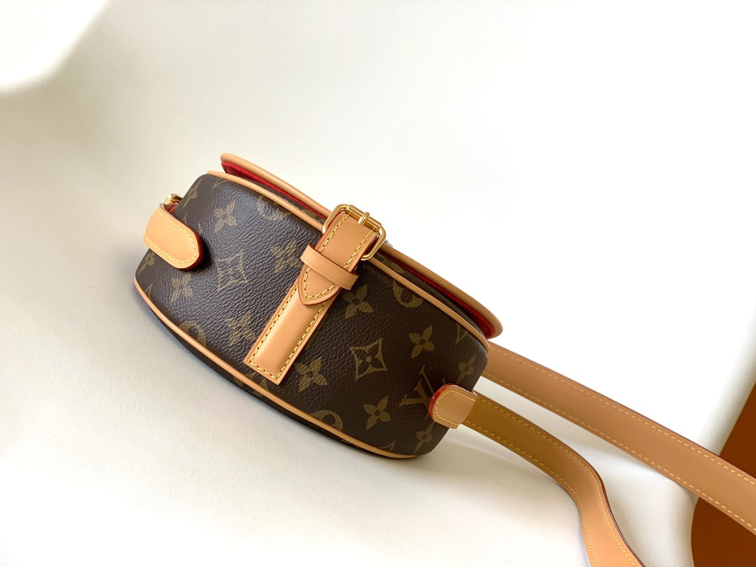 Louis Vuitton Monogram Chantilly Crossbody Bag