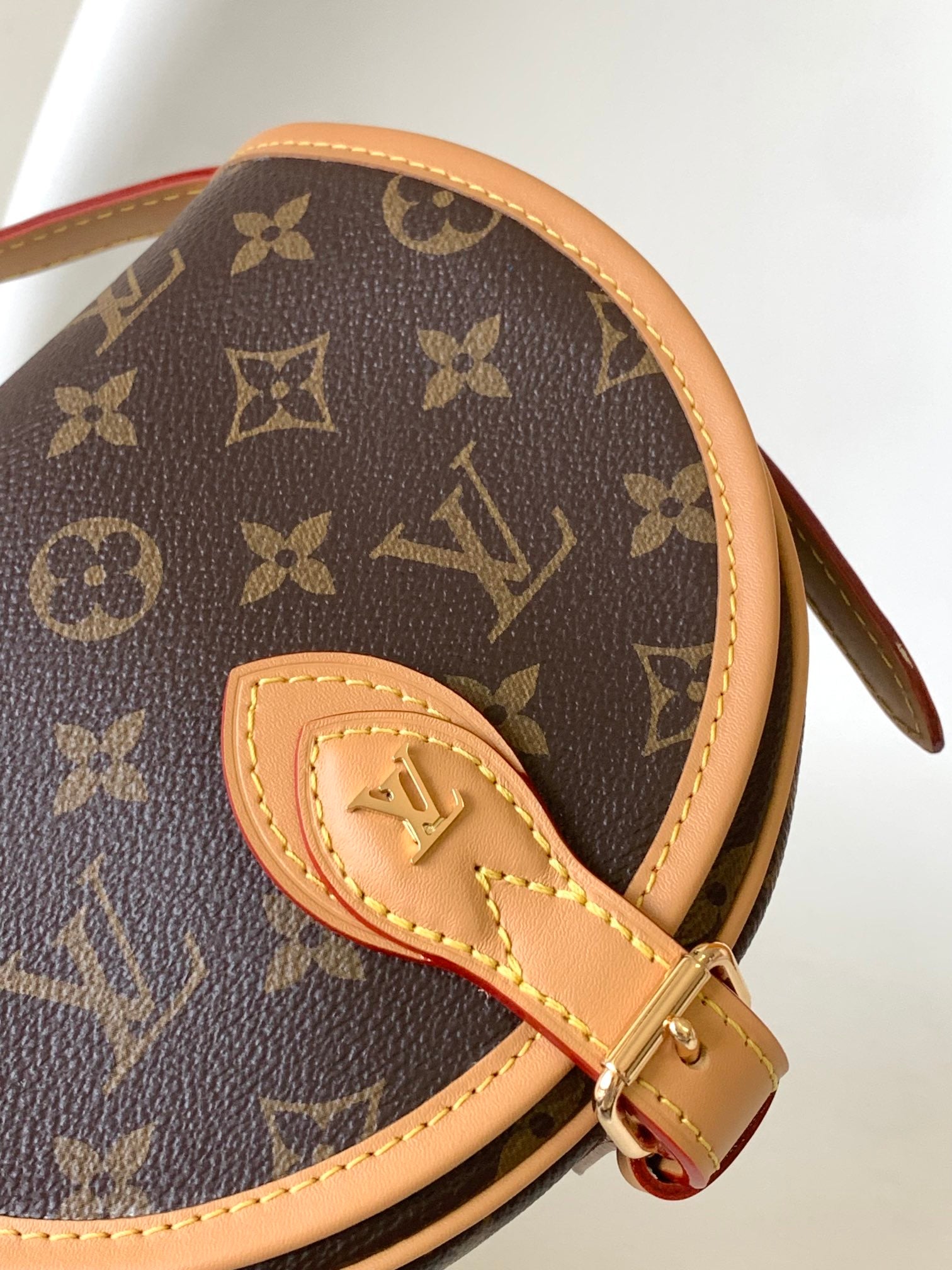 Louis Vuitton Monogram Chantilly Crossbody Bag