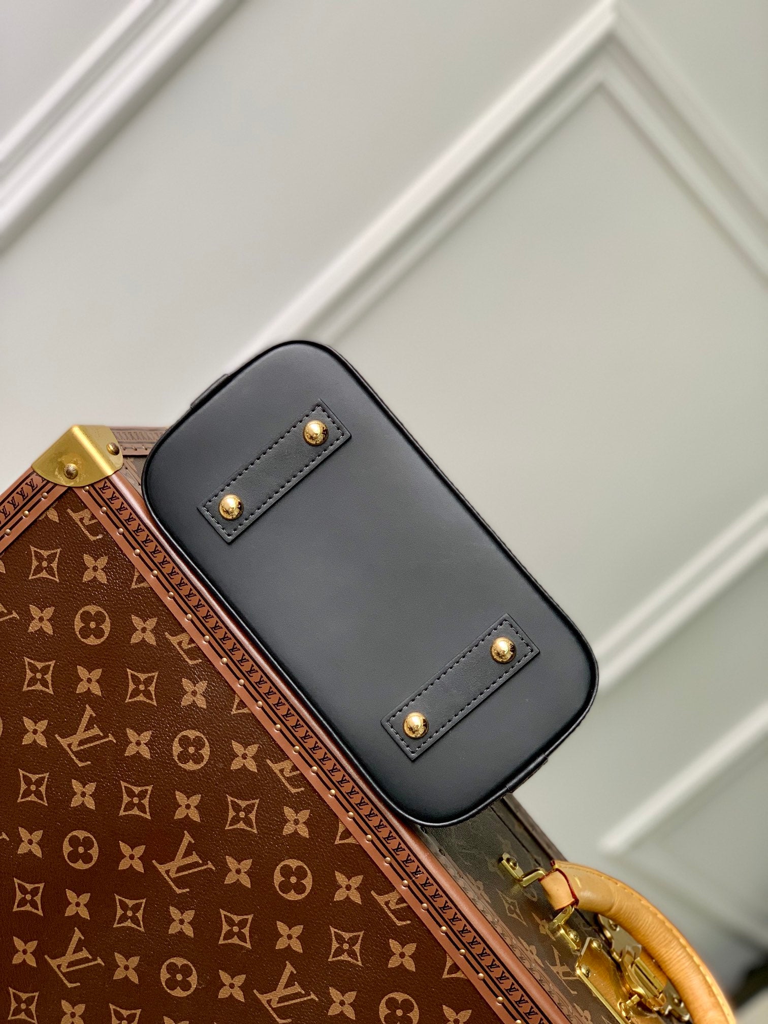 Louis Vuitton Alma BB Malletage Quilted Leather Handbag - Black & White