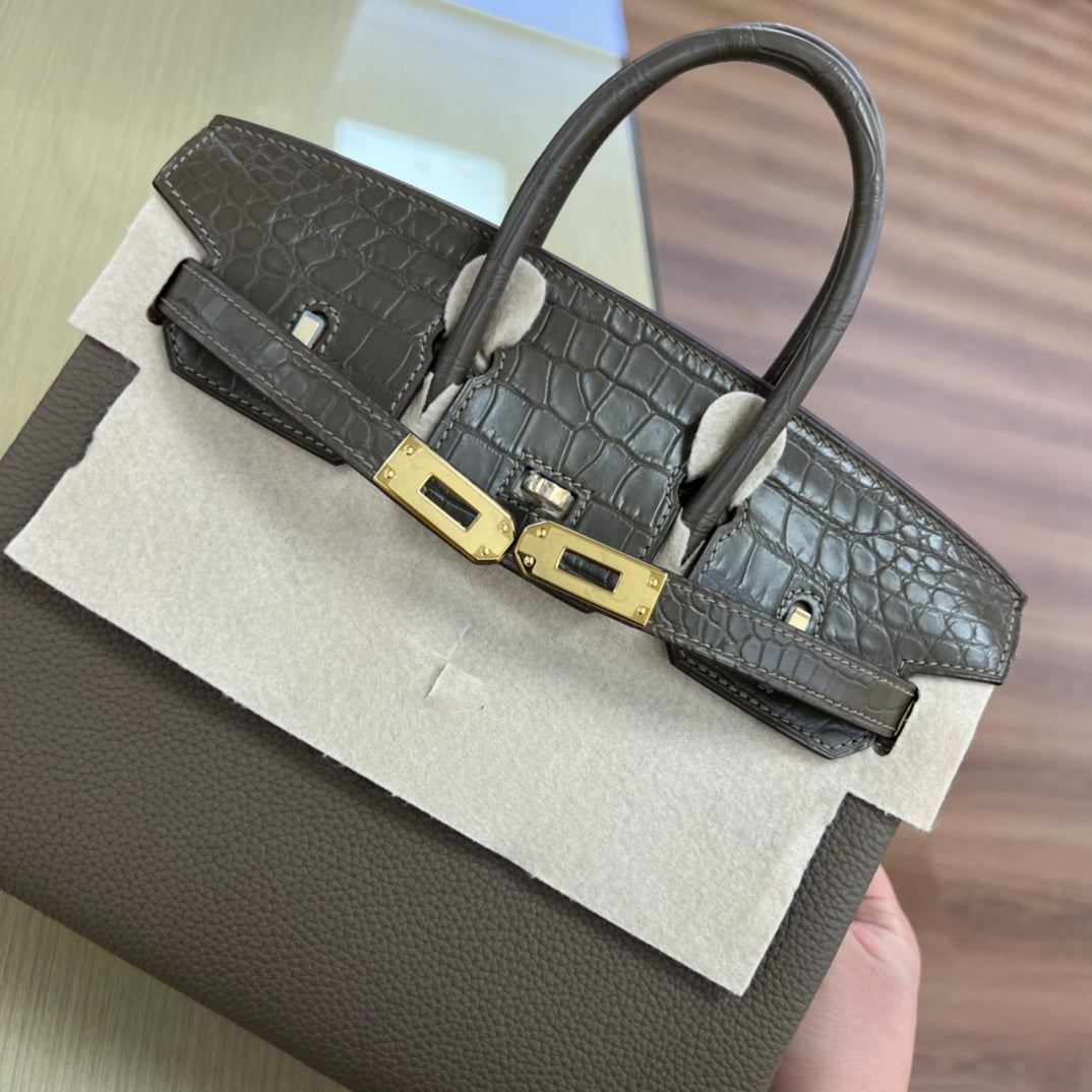 Luxury Two-Tone Crocodile Texture Leather Handbag - Brown &amp; Beige Top Handle Bag