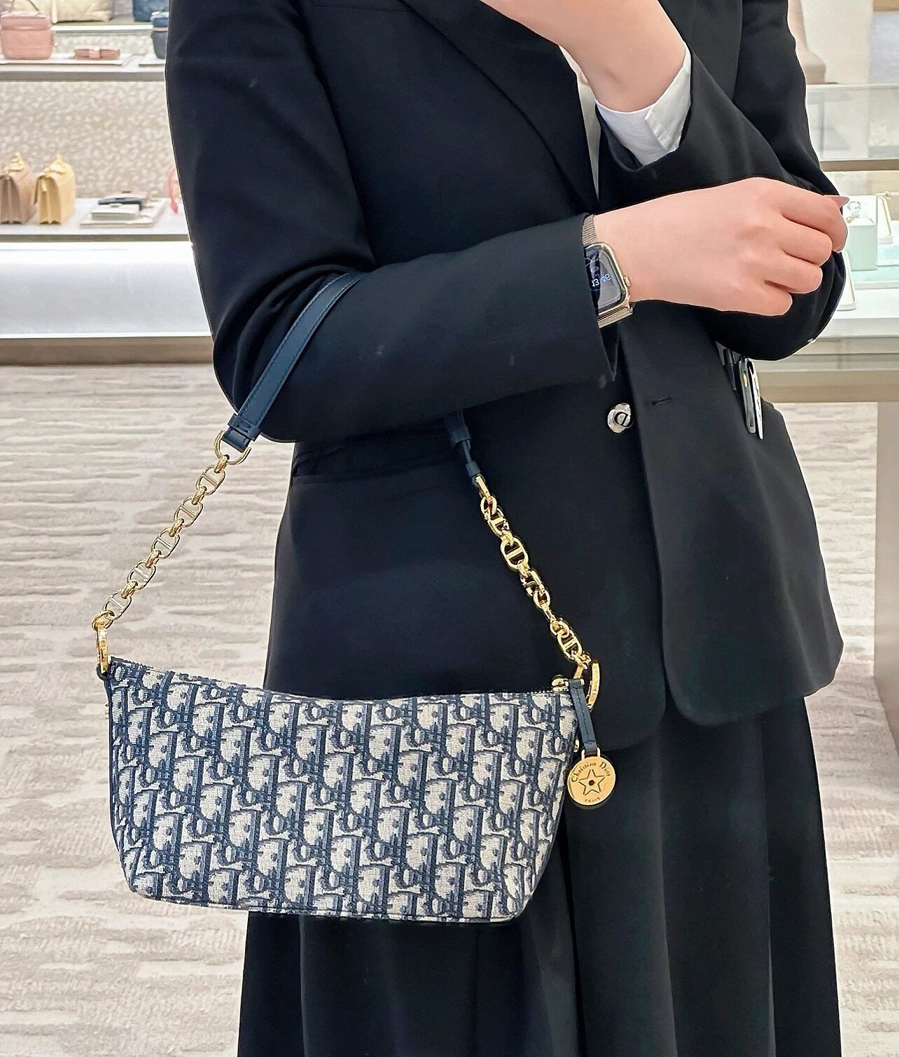 Christian Dior Oblique Jacquard Shoulder Bag - Navy Blue & Beige Canvas