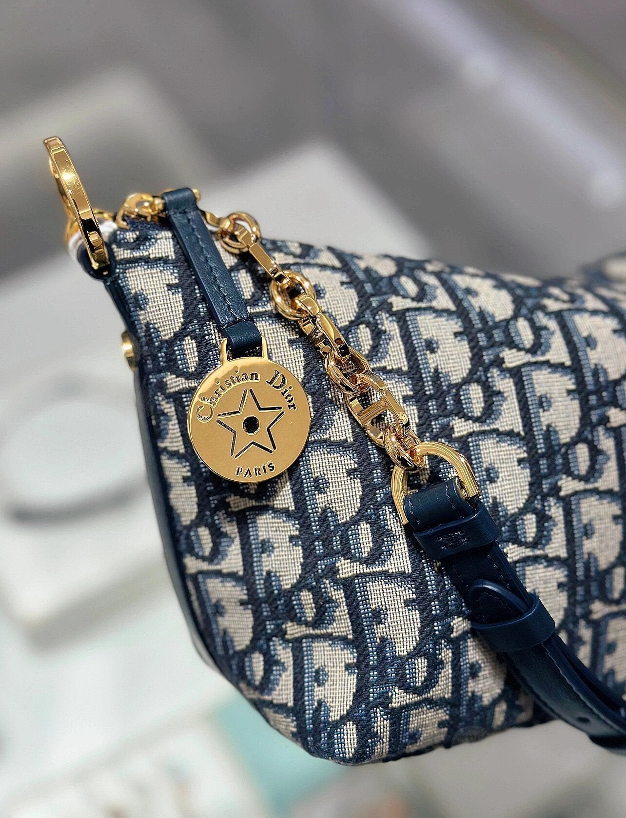 Christian Dior Oblique Jacquard Shoulder Bag - Navy Blue & Beige Canvas