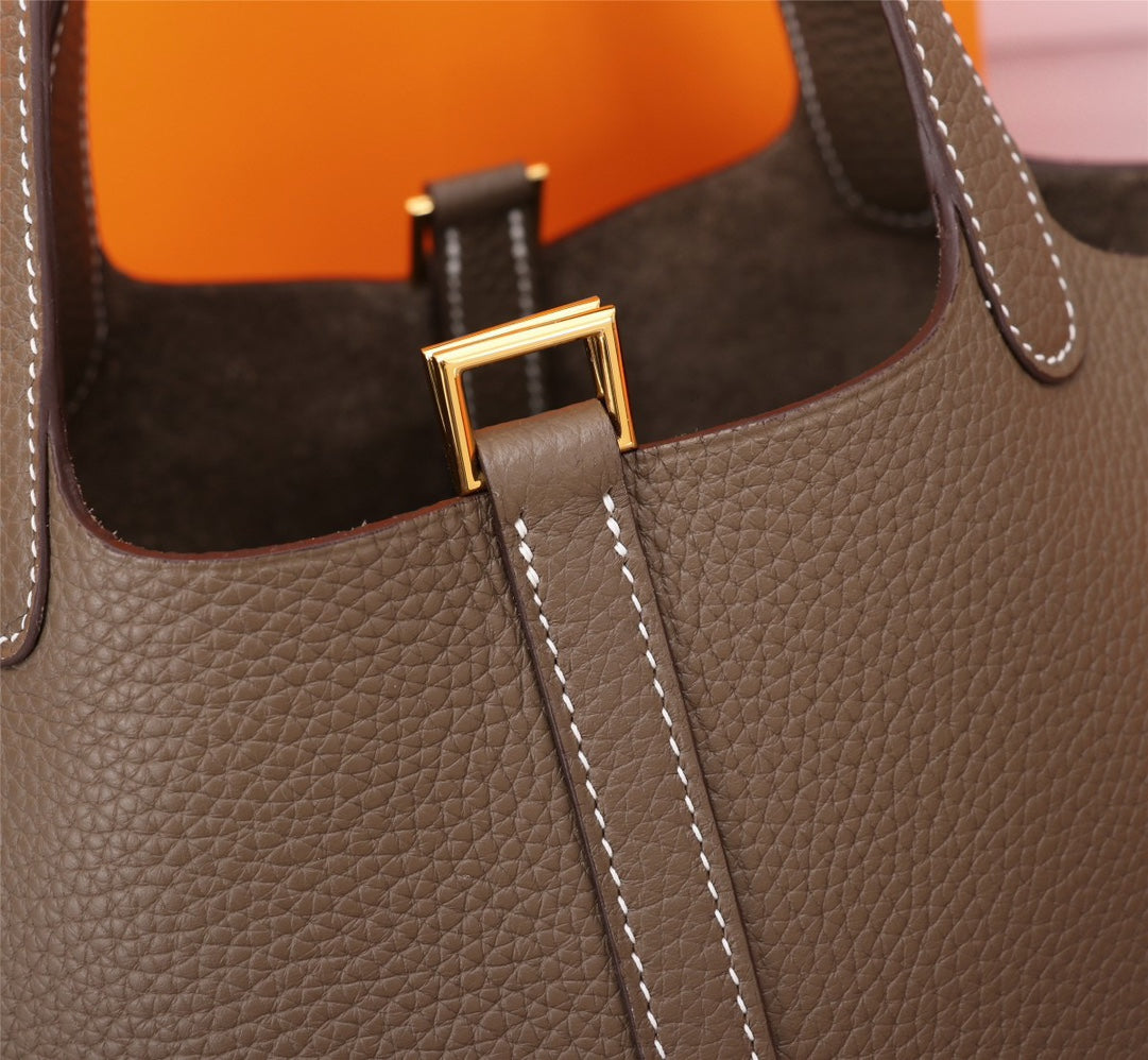 Hermes Picotin Lock 18 Bag Etoupe Clemence Leather Gold Hardware