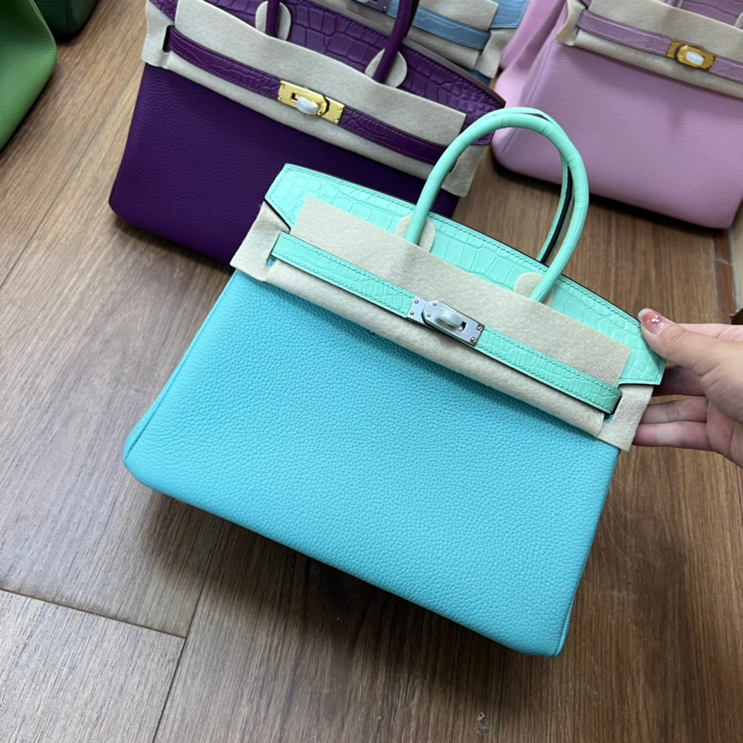 Elegant Two-Tone Leather Top Handle Handbag with Croc-Embossed Detail and Gold Hardware