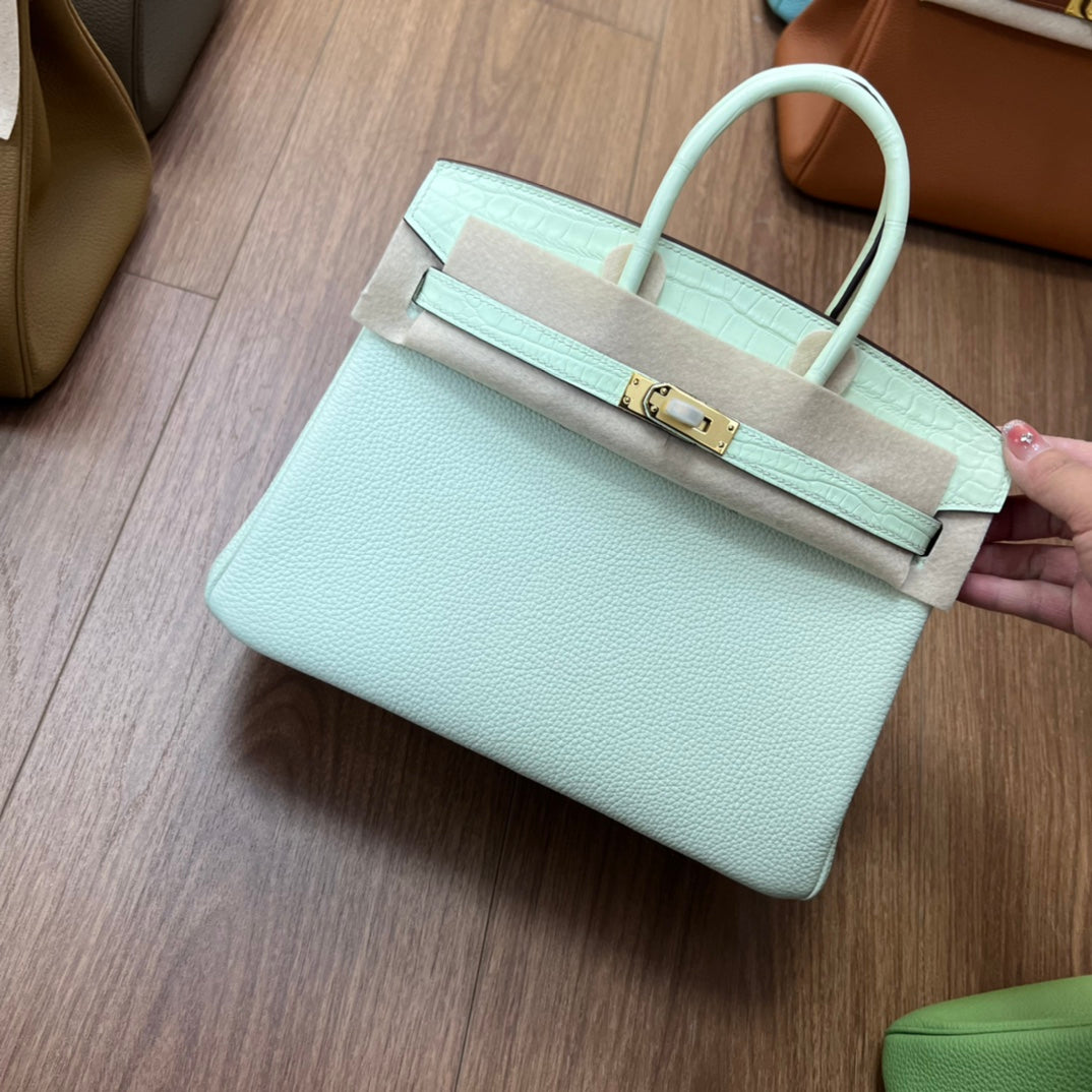 Elegant Two-Tone Leather Top Handle Handbag with Croc-Embossed Detail and Gold Hardware