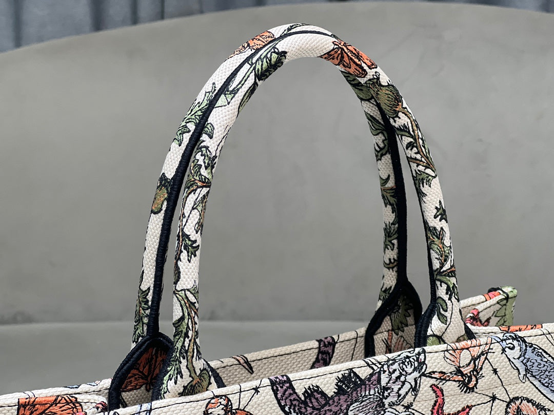 Christian Dior Book Tote - Multicolor Toile de Jouy Voyage Embroidery