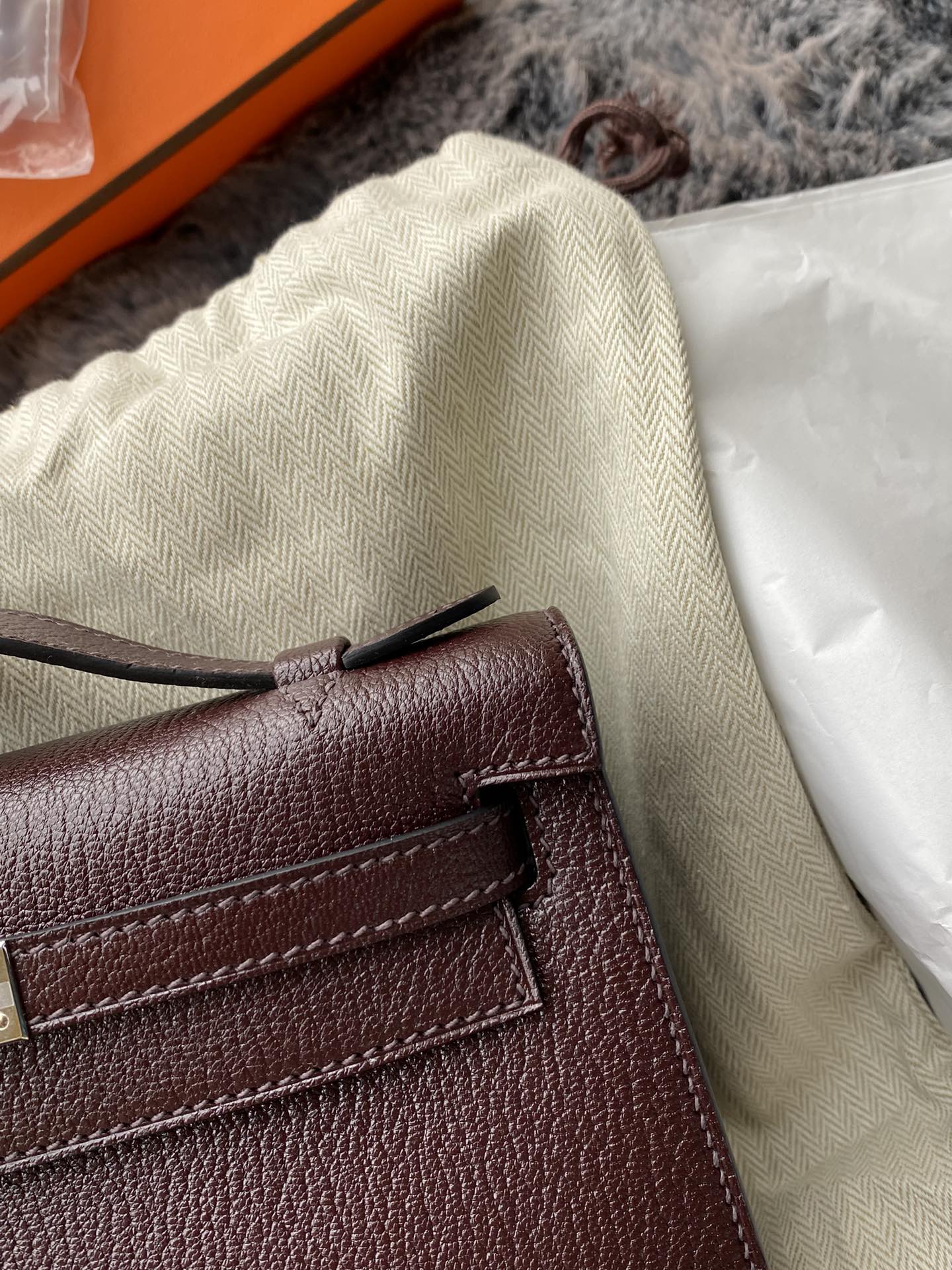 Hermès Kelly To Go Wallet - Burgundy Epsom Leather with Palladium Hardware