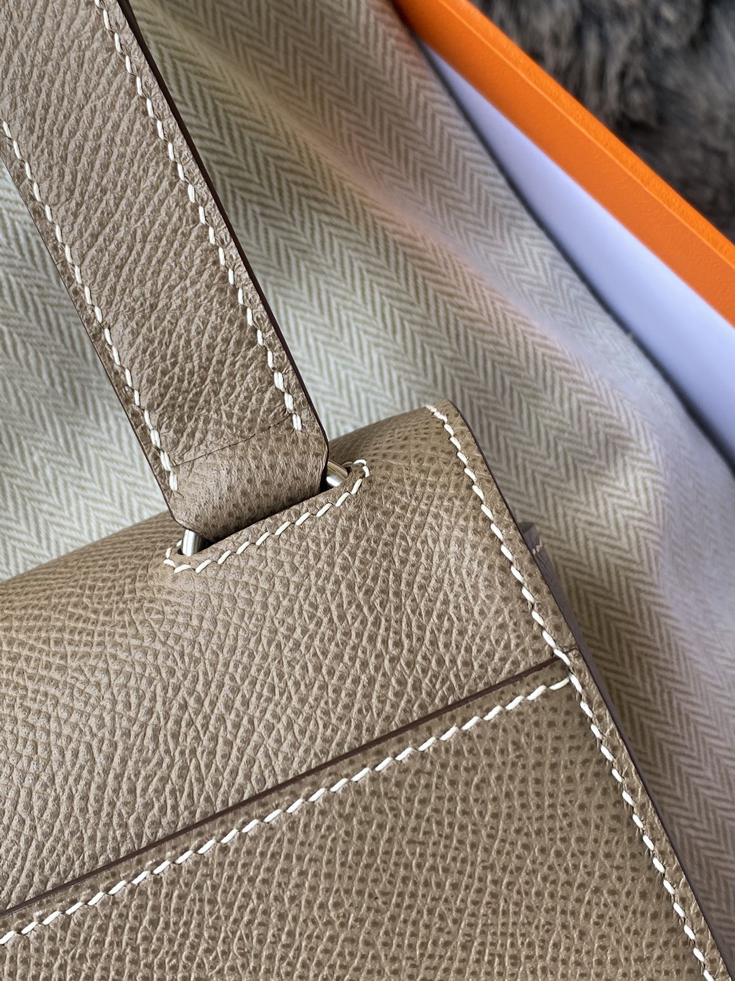 Hermès Della Cavalleria Mini Shoulder Bag - Taupe Leather