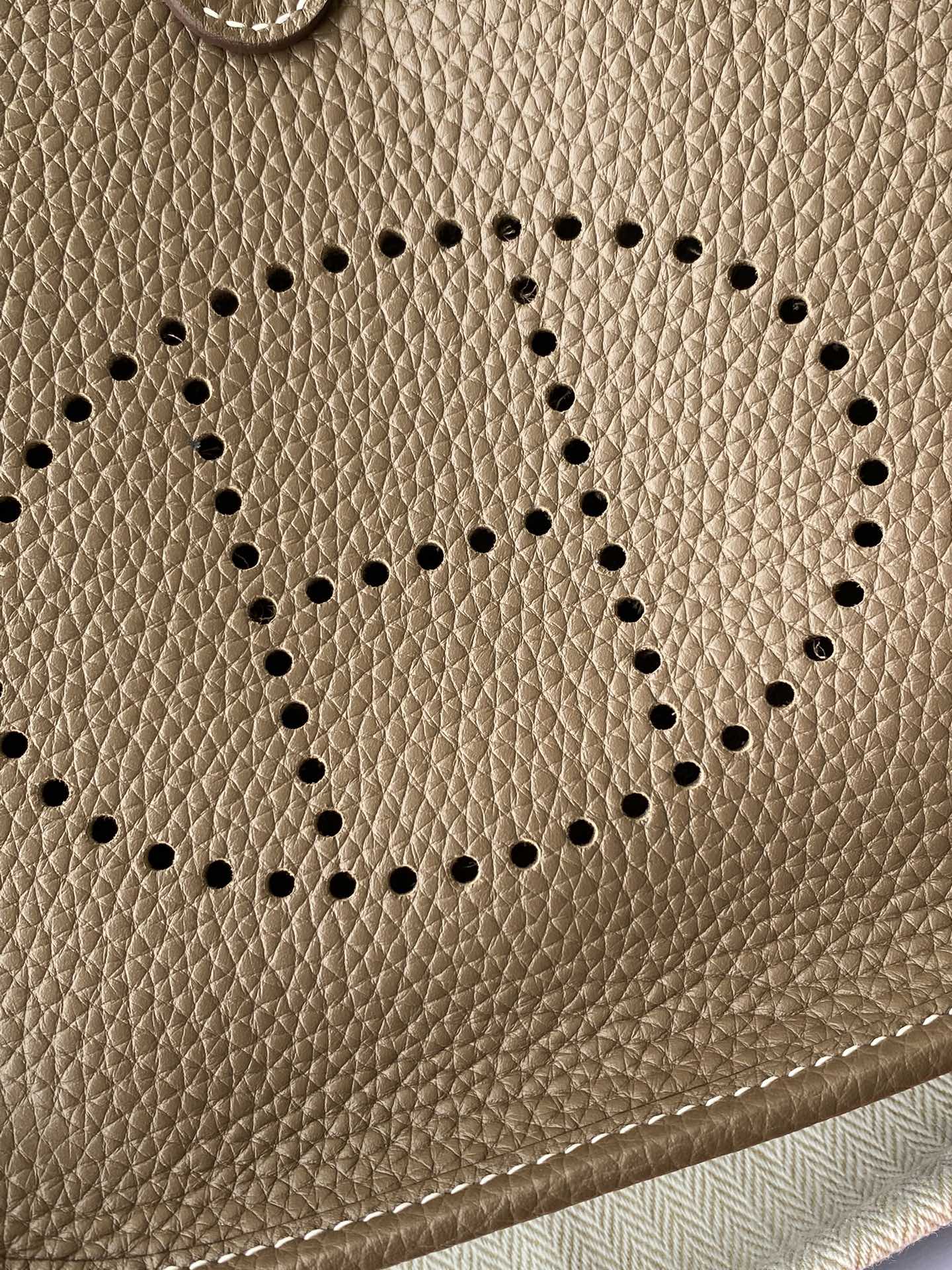 Hermès Evelyne TPM 16 Mini Bag in Etoupe Clemence Leather with Gold Hardware
