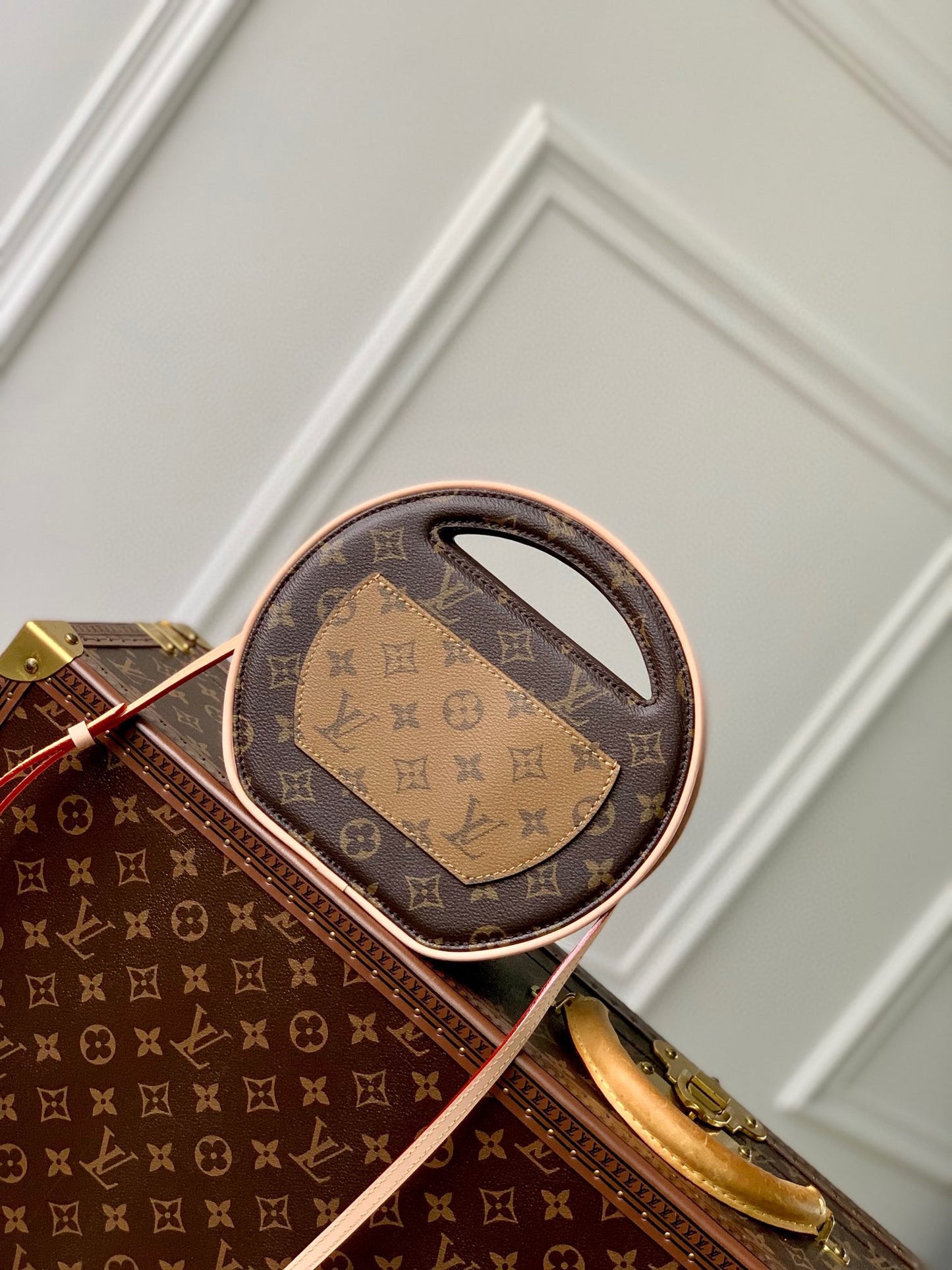 Louis Vuitton Monogram Boite Chapeau Souple Round Handbag