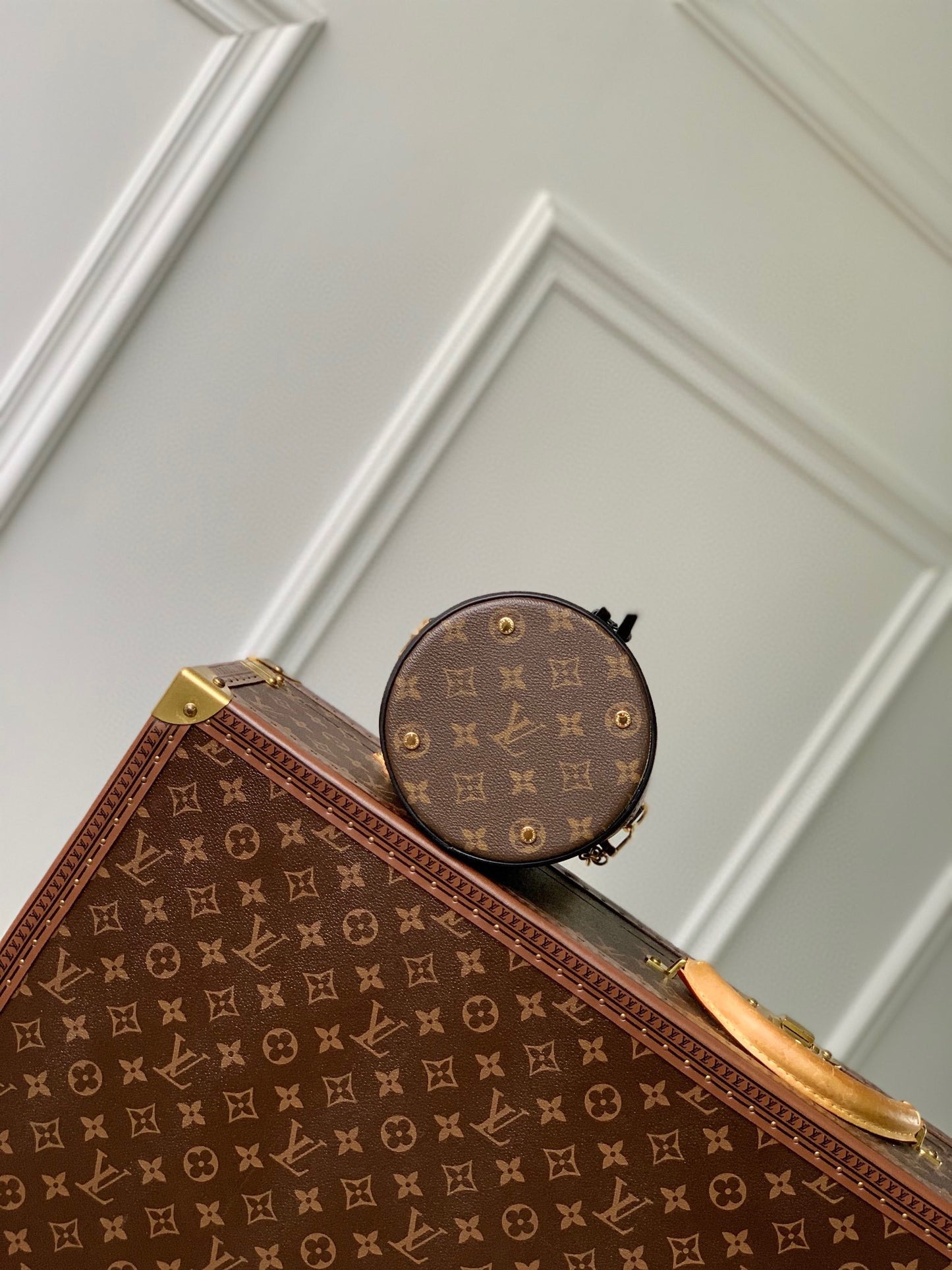 Louis Vuitton Duffle Bag Monogram Canvas - Black Leather Trim