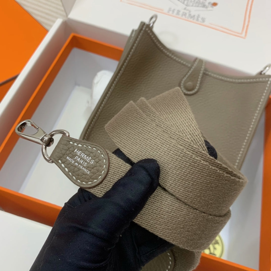 Hermès Evelyne TPM 16 Crossbody Bag - Etoupe Clemence Leather with Palladium Hardware