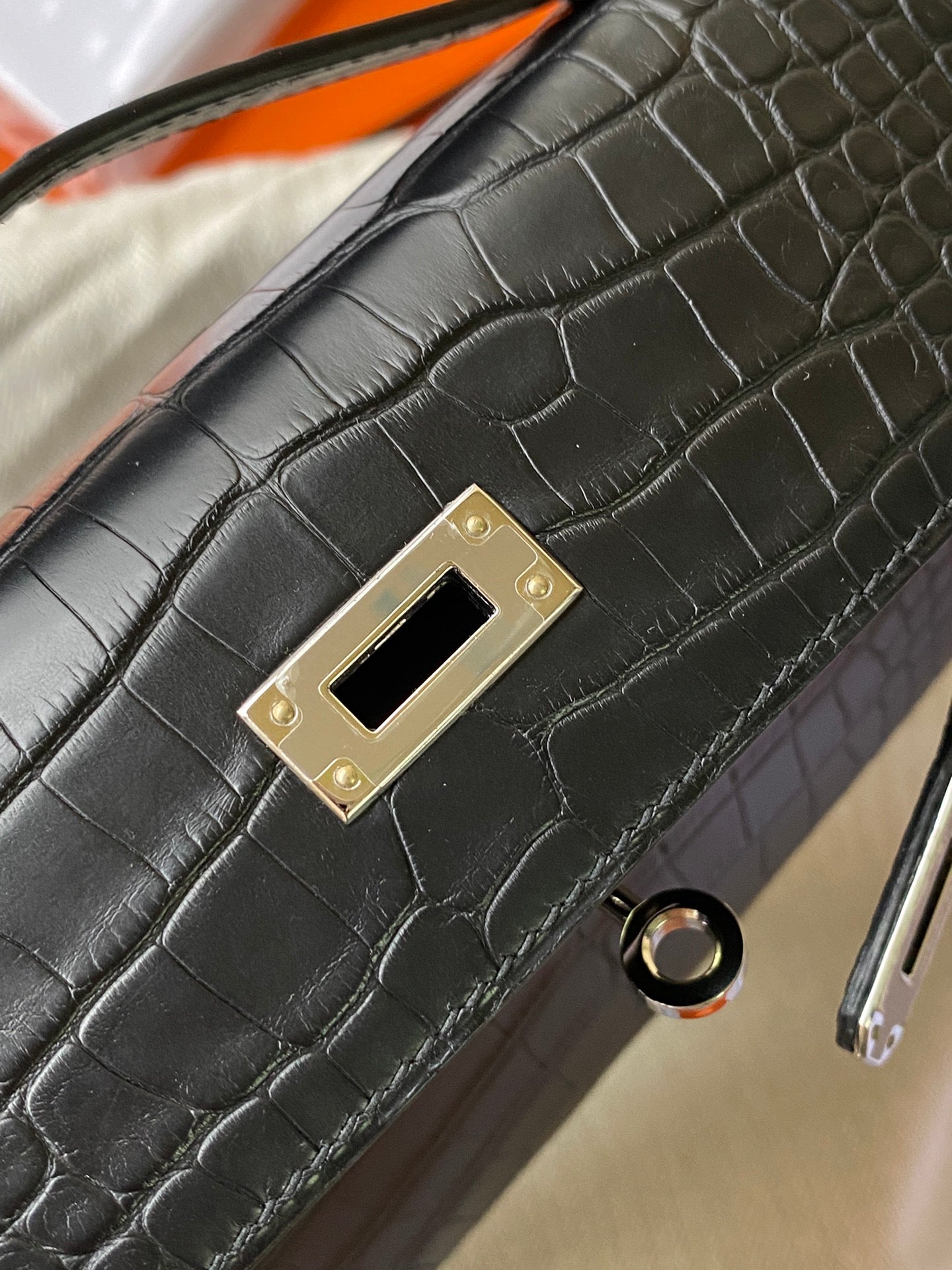 Black Croc-Embossed Leather Handbag with Gold-Tone Hardware - Luxury Style