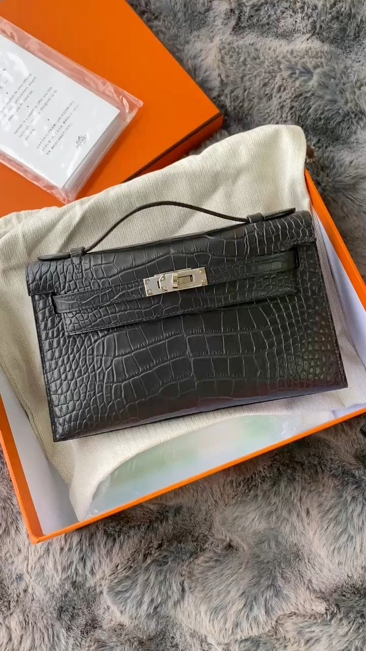 Hermès Kelly To Go Wallet - Black Crocodile Leather with Silver Hardware
