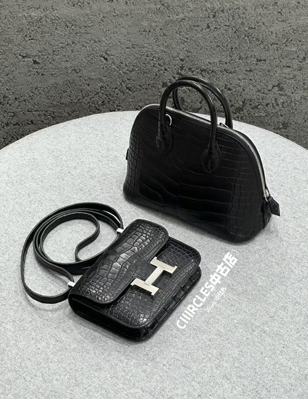 Luxury Vintage Black Crocodile Embossed Handbag Set - Flap &amp; Dome Silhouettes