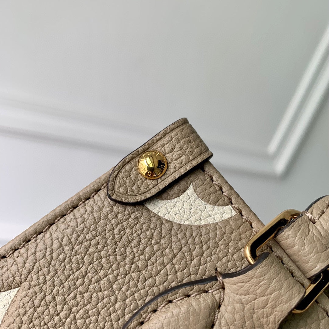 Louis Vuitton Petit Sac Plat Monogram Empreinte Leather Turtledove/Cream