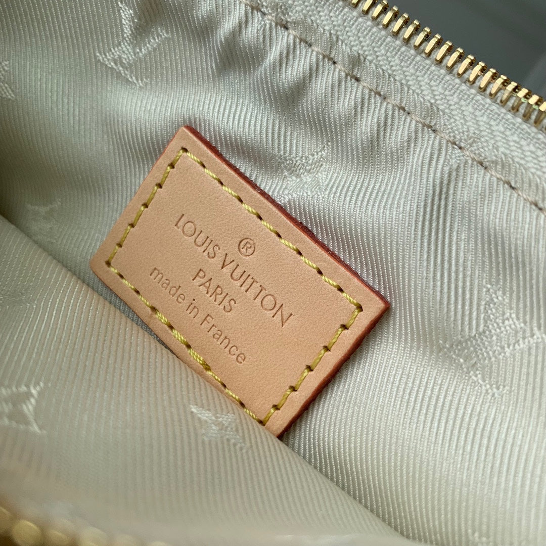 Louis Vuitton Carryall MM Monogram Canvas Handbag - Cream/Blue
