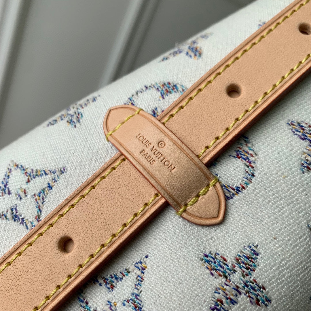 Louis Vuitton Carryall MM Monogram Canvas Handbag - Cream/Blue