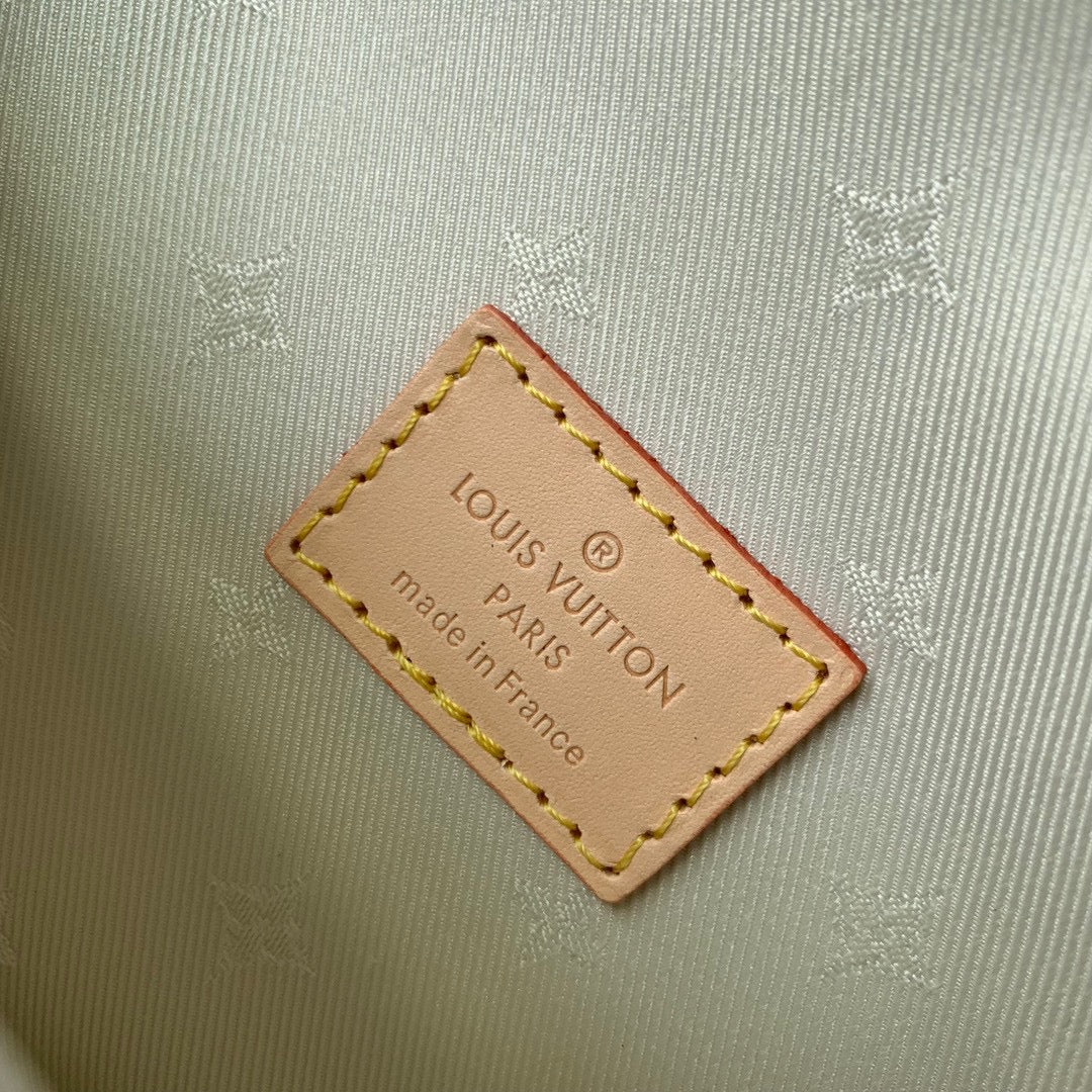 Louis Vuitton White Monogram Easy Pouch on Strap - Luxury Leather Crossbody Bag