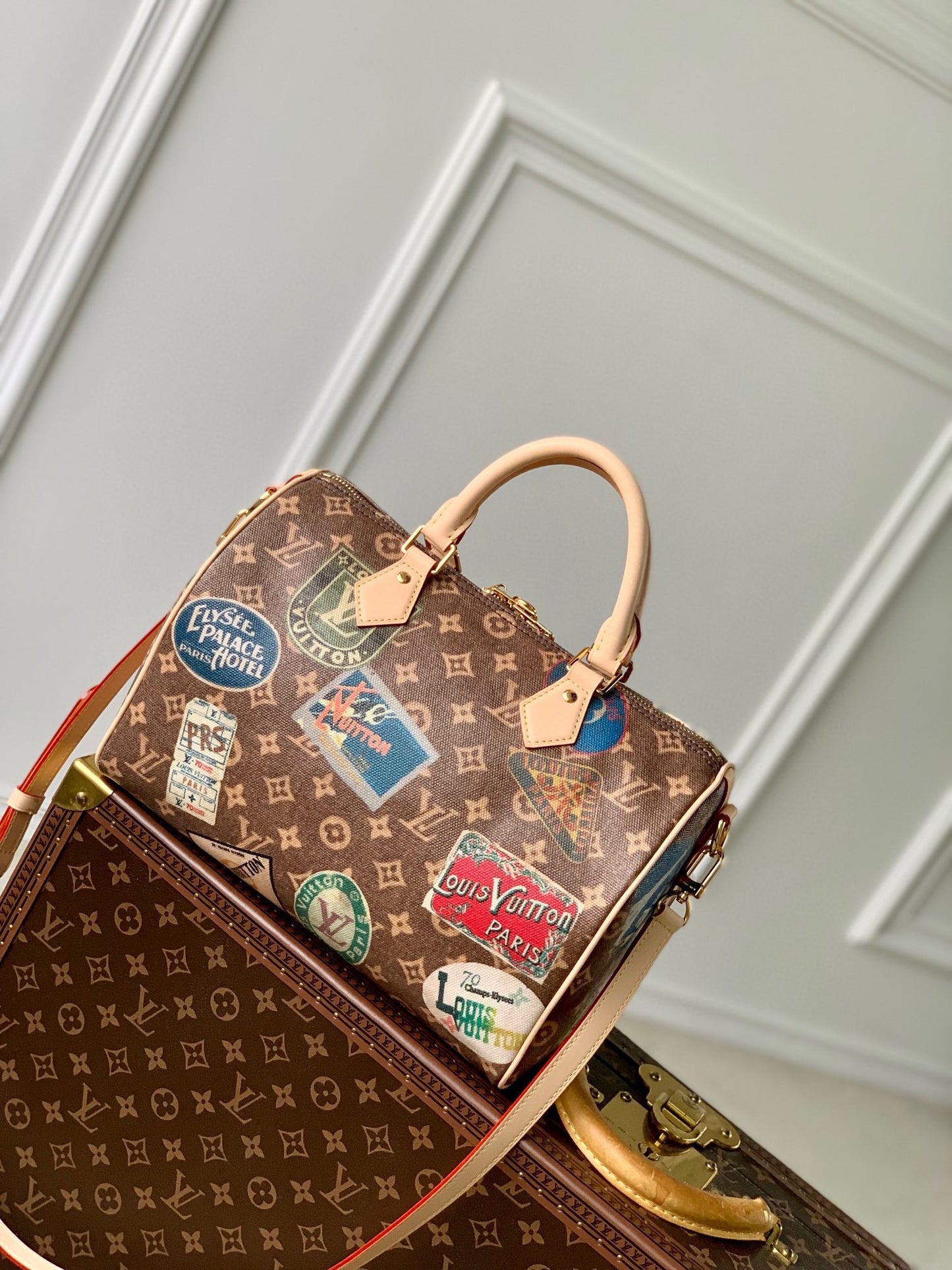 Louis Vuitton Monogram Speedy Bandouliere World Tour Patches Limited Edition Handbag