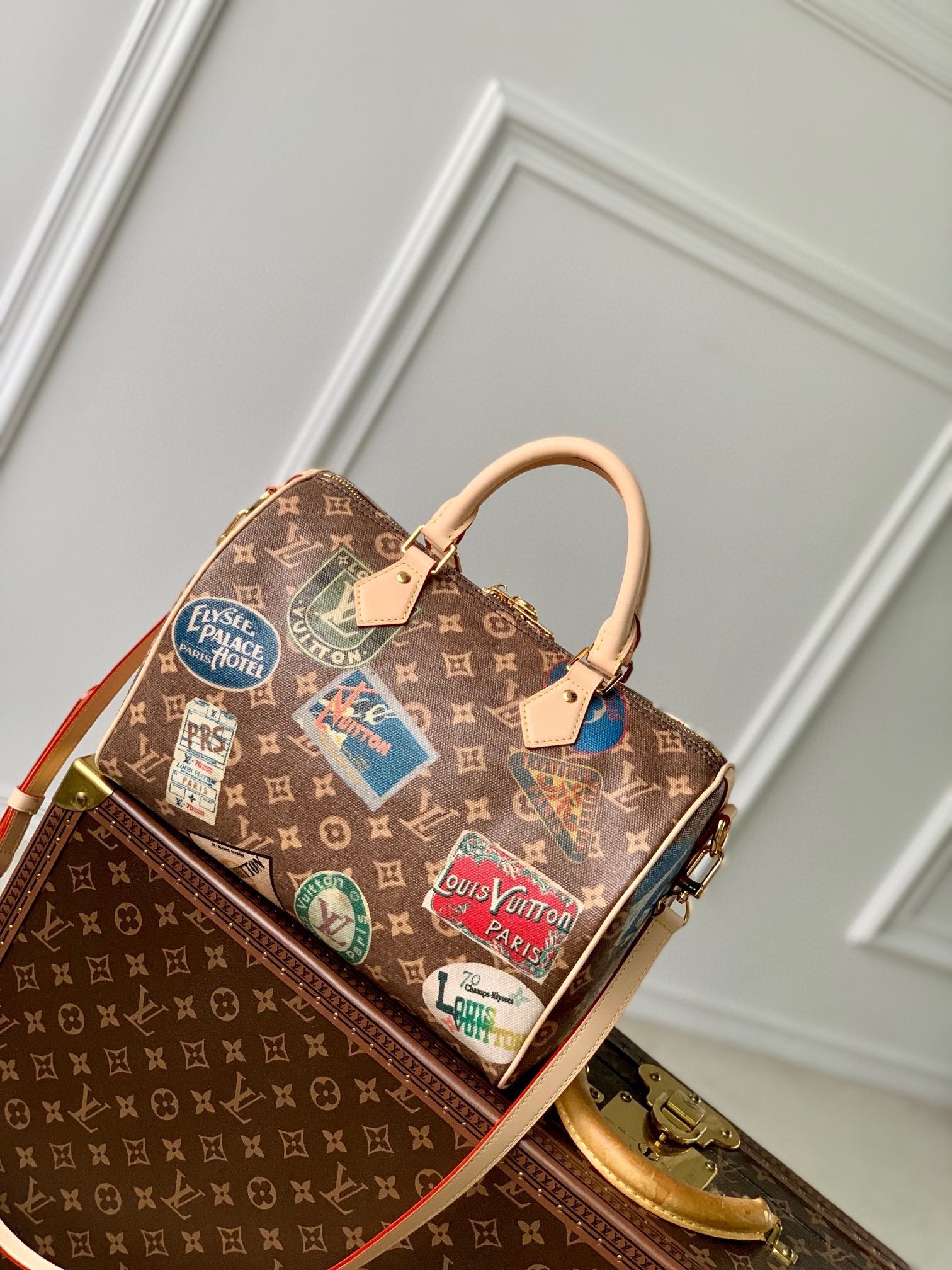 Louis Vuitton Monogram Speedy Bandouliere World Tour Patches Limited Edition Handbag