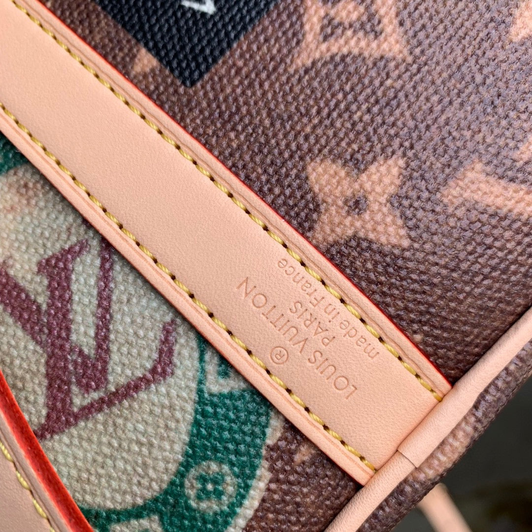 Louis Vuitton Monogram Speedy Bandouliere World Tour Patches Limited Edition Handbag