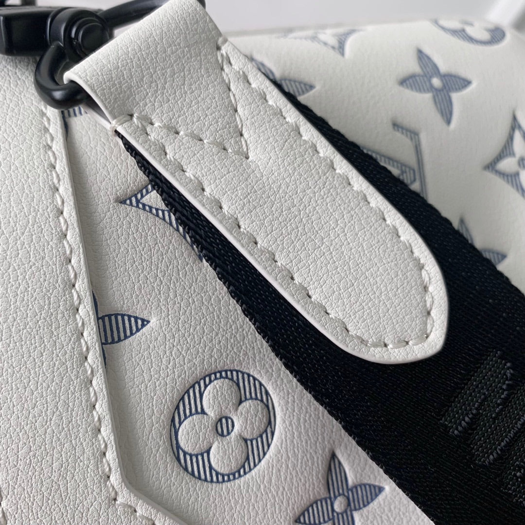 Louis Vuitton Trio Messenger Monogram Bag - White/Grey