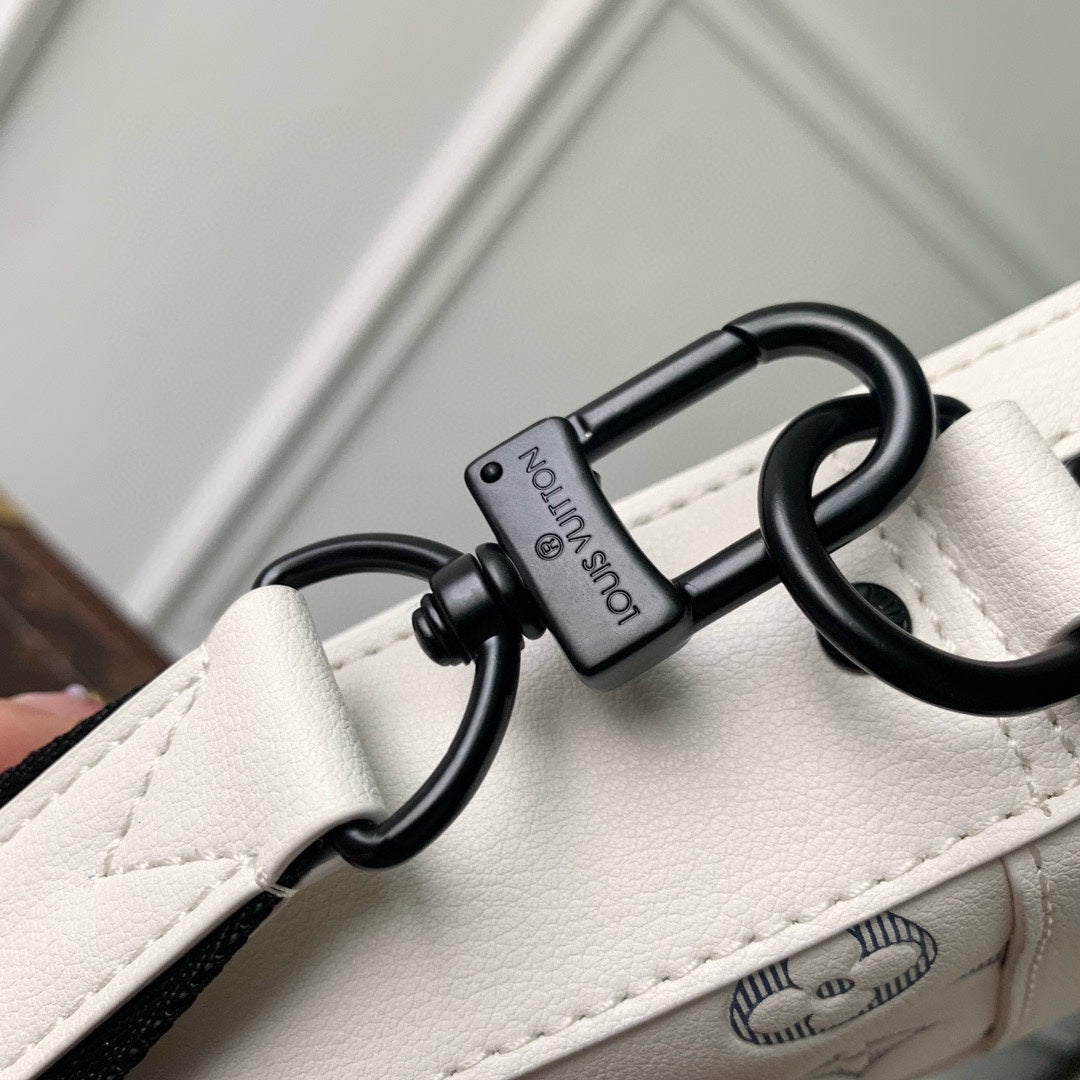 Louis Vuitton Trio Messenger Monogram Bag - White/Grey