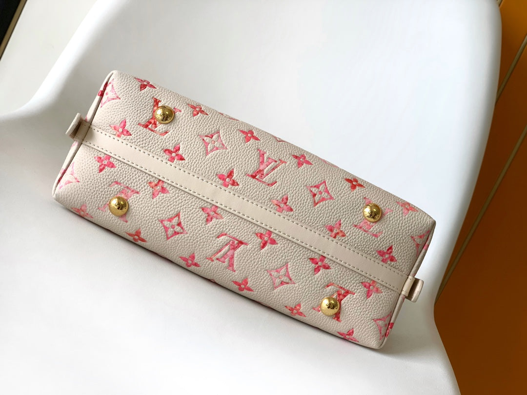 Louis Vuitton Carryall MM Monogram Mahina Leather Handbag - Pink/Peach Gradient