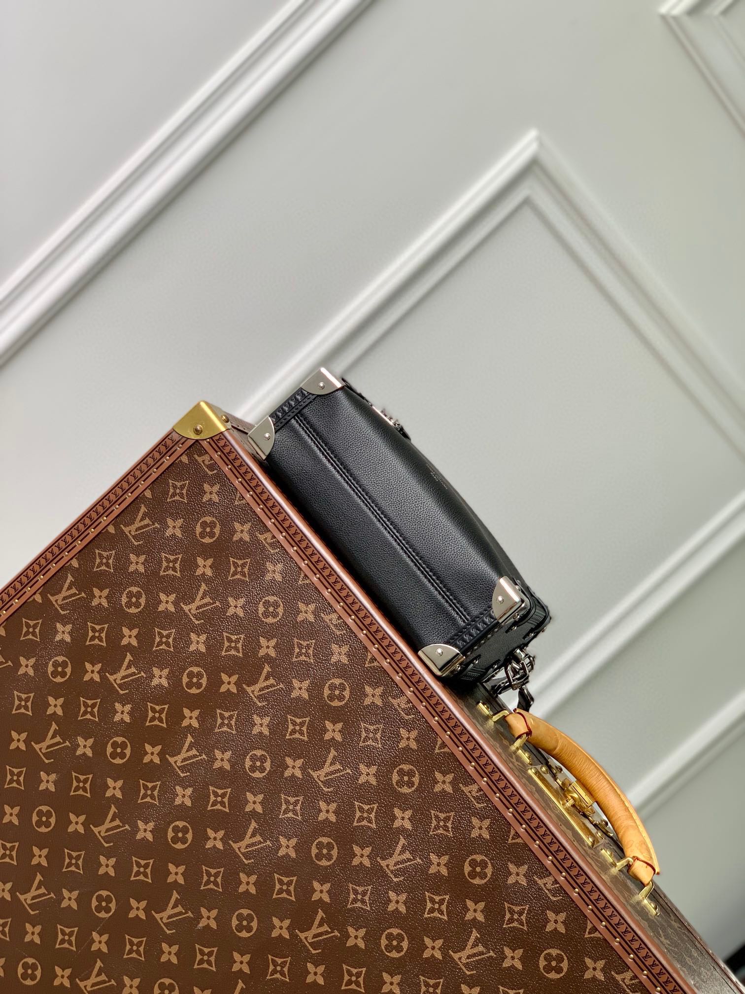 Louis Vuitton Side Trunk PM - Black Grained Leather Handbag