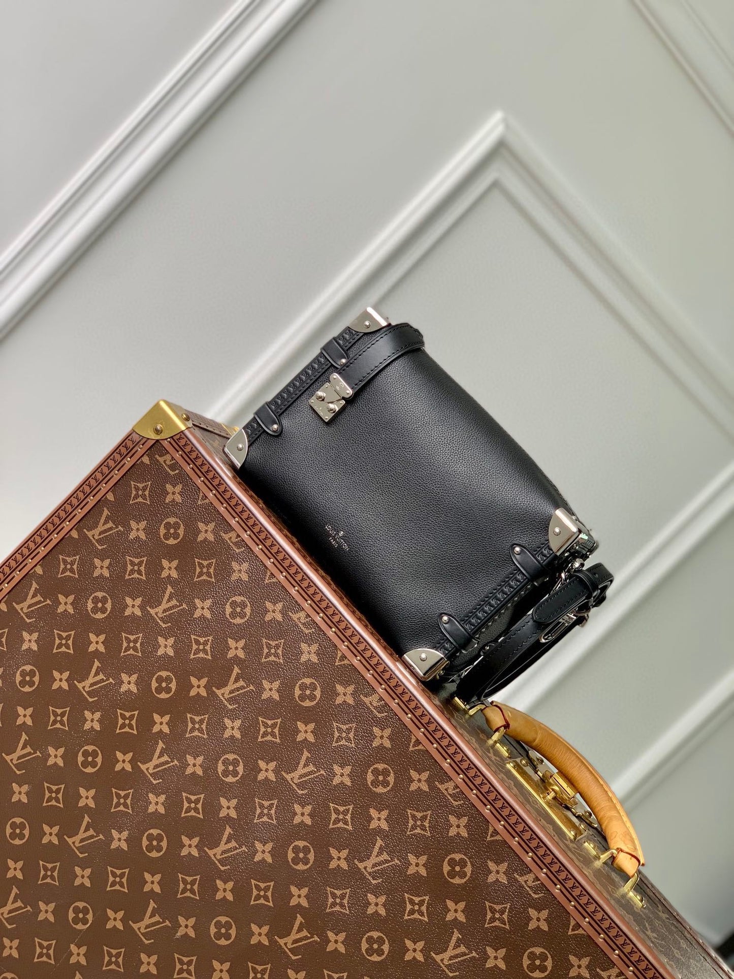 Louis Vuitton Side Trunk PM - Black Grained Leather Handbag