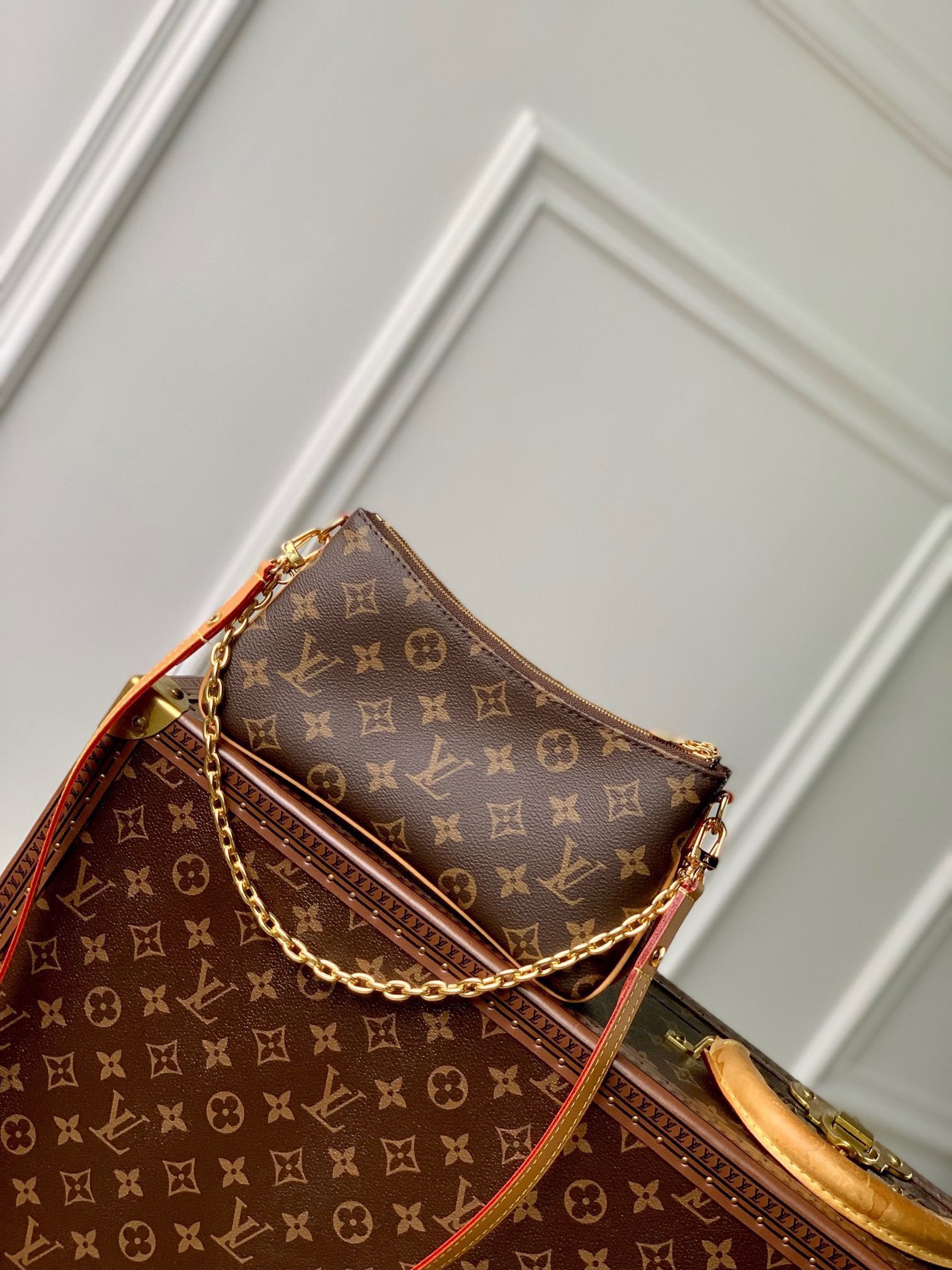 Elegant Monogram Canvas Crossbody Bag with Gold Chain and Leather Strap