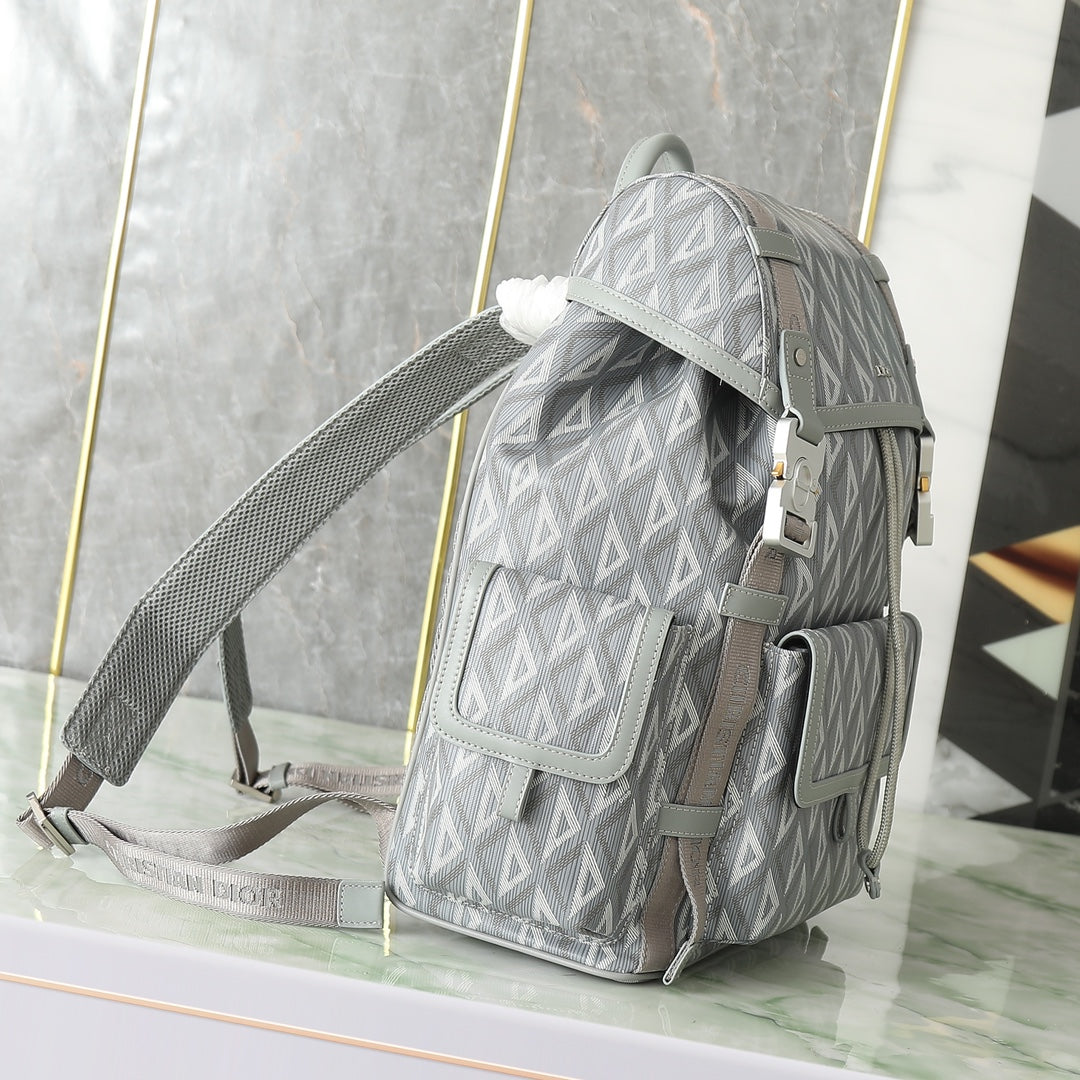 Men's Grey Geometric Diamond Canvas Backpack with Adjustable Buckle Straps