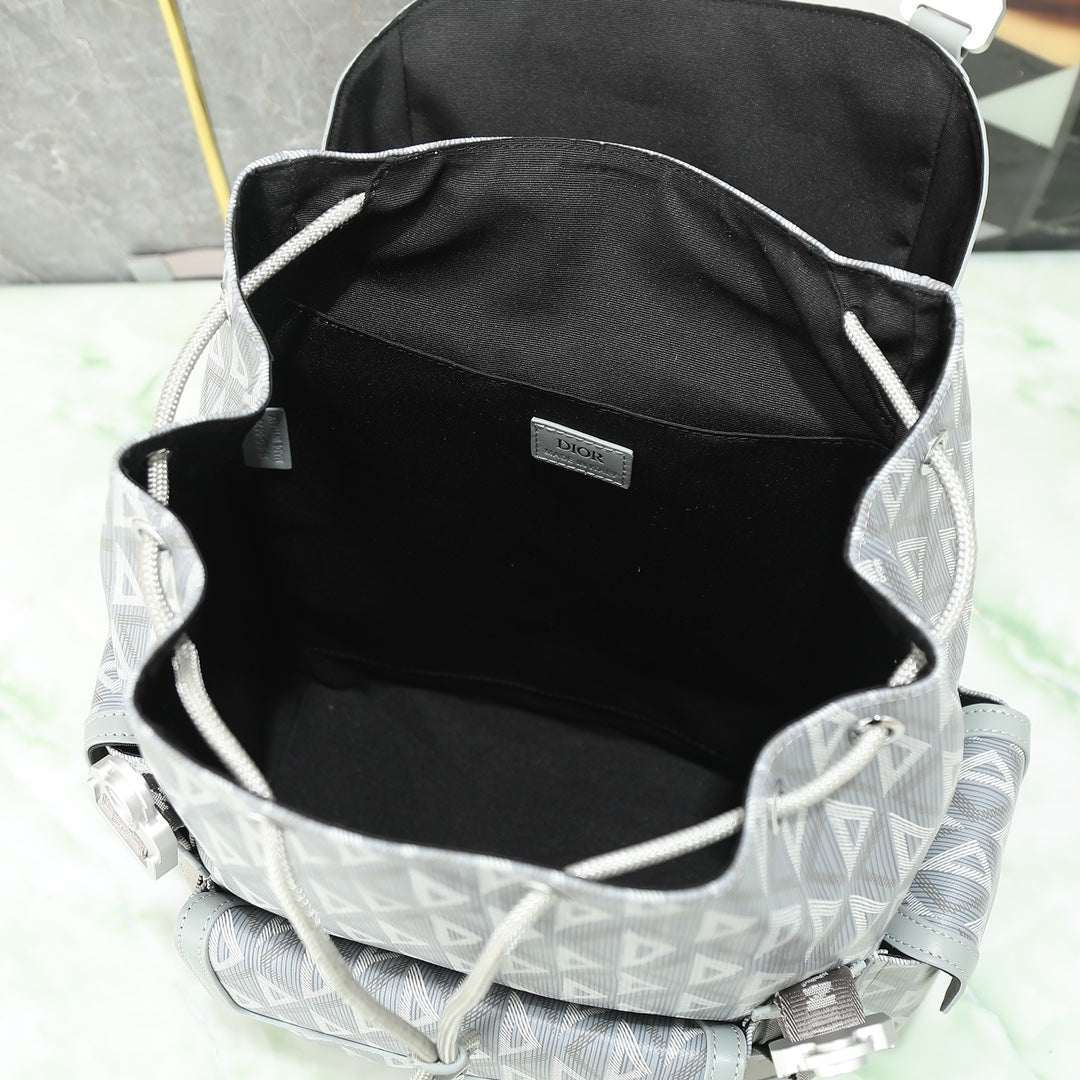 Men's Grey Geometric Diamond Canvas Backpack with Adjustable Buckle Straps