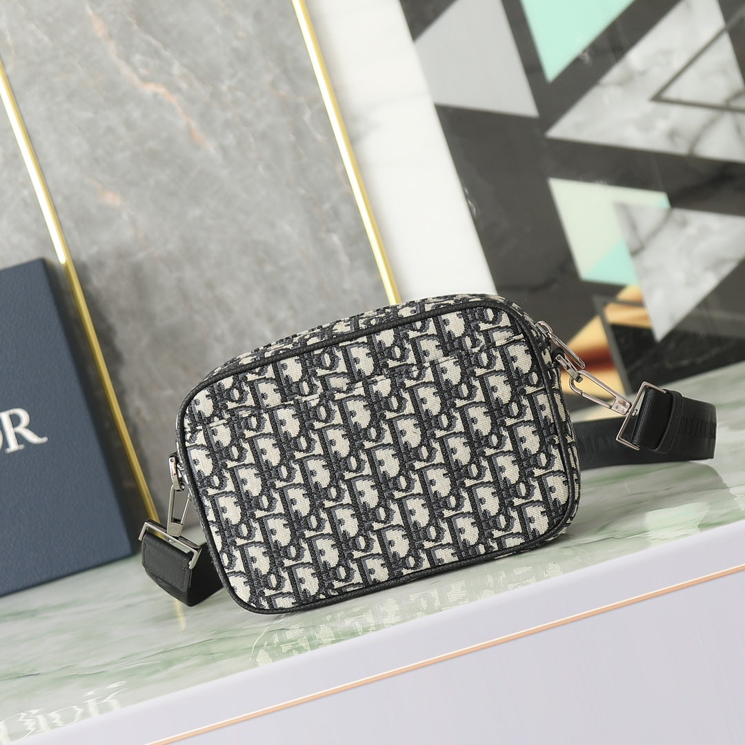 Dior Safari Messenger Bag in Blue Oblique Jacquard and Grained Calfskin