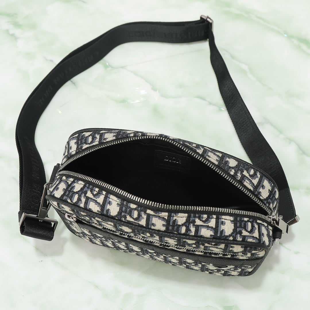 Dior Safari Messenger Bag in Blue Oblique Jacquard and Grained Calfskin